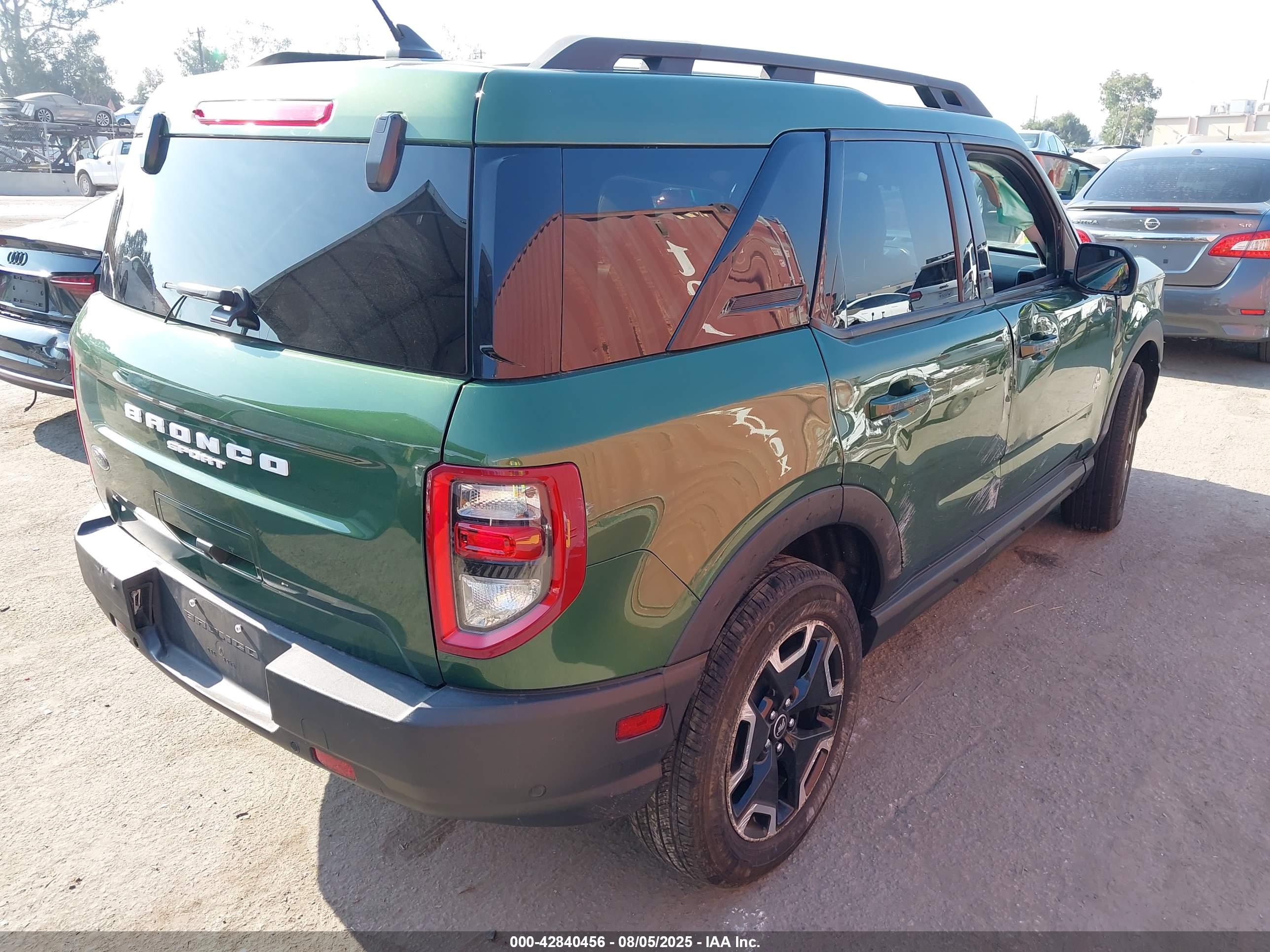 FORD BRONCO image 4