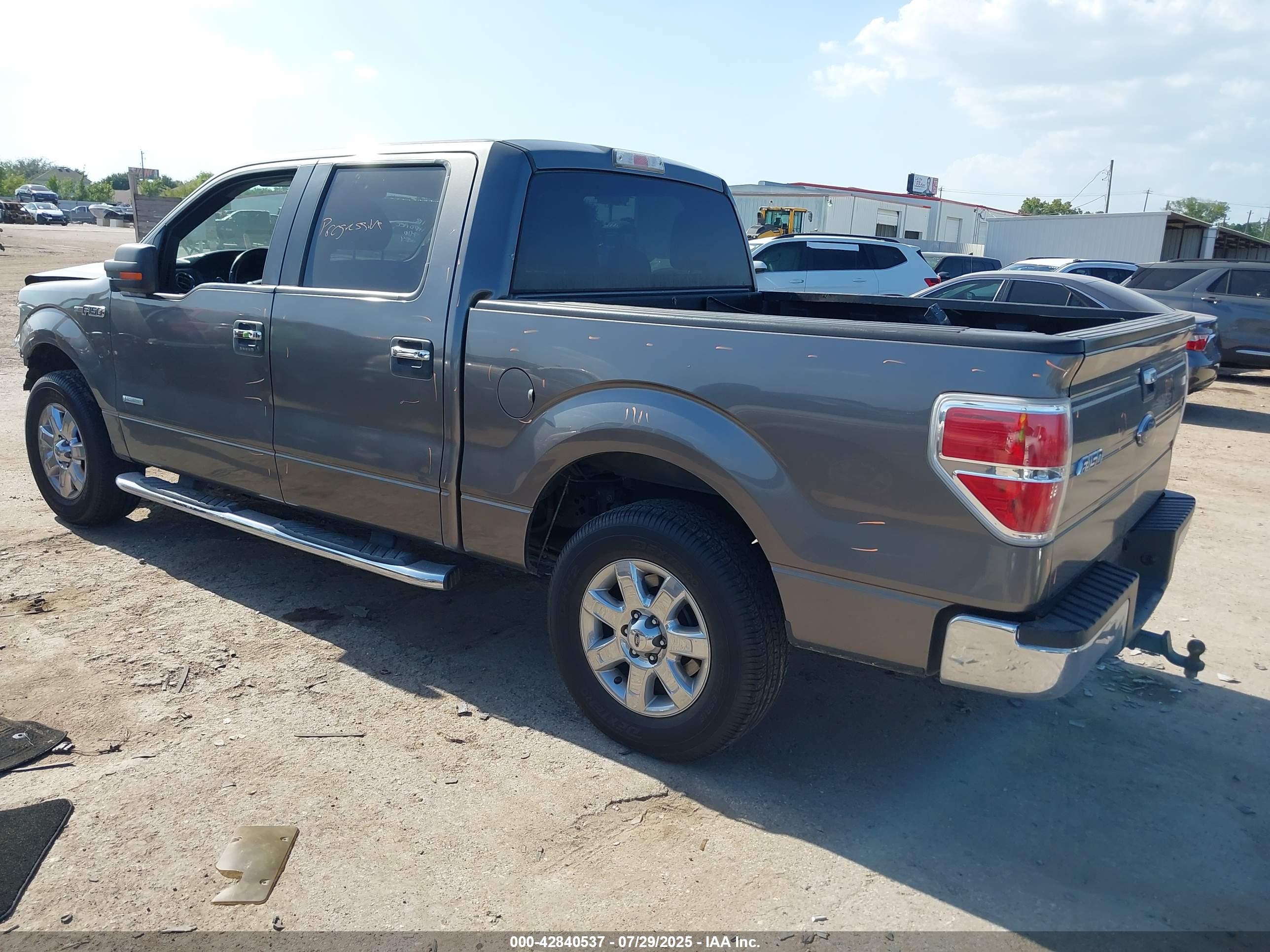 FORD F-150 image 3