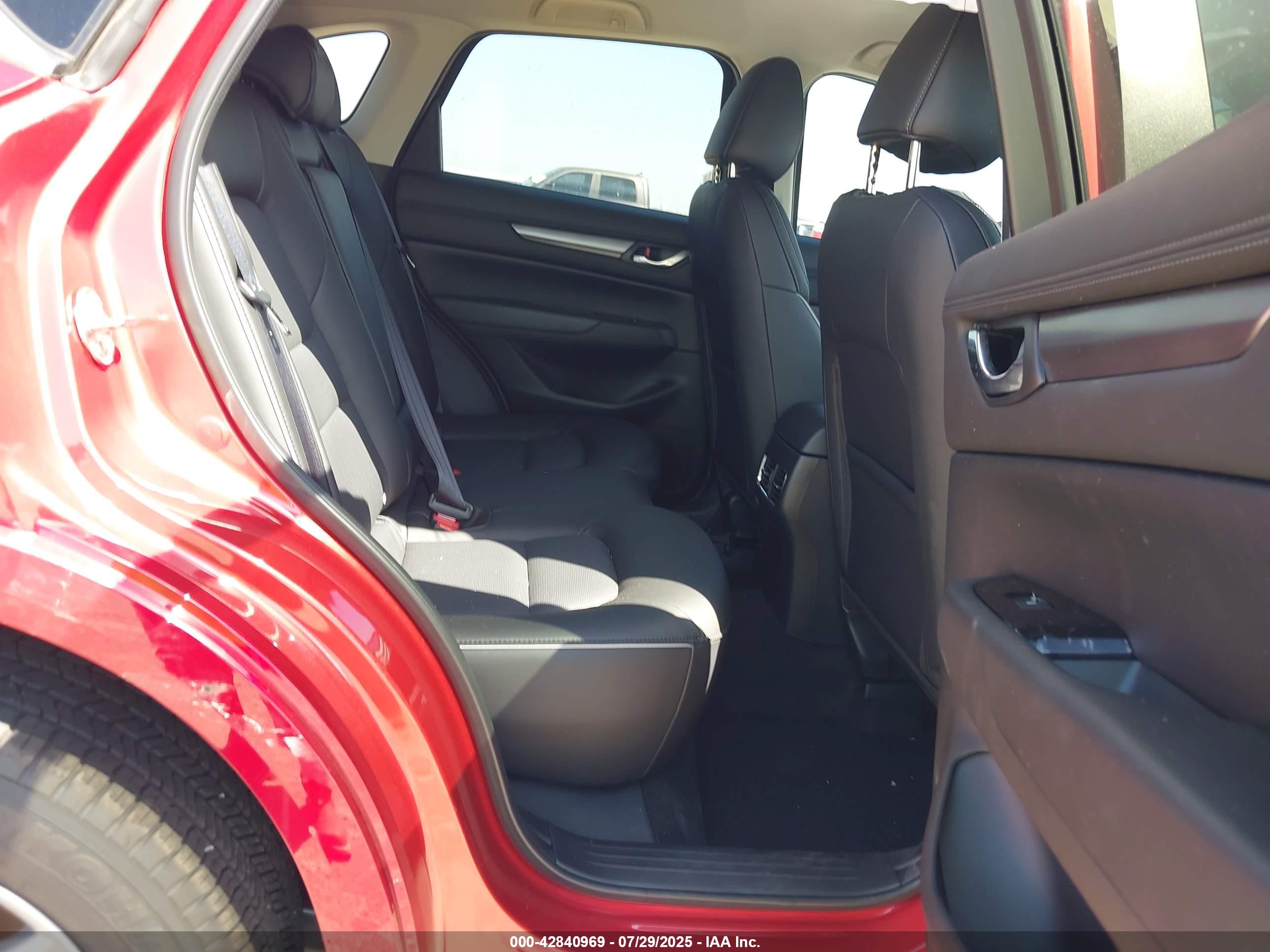 MAZDA CX-5 image 8