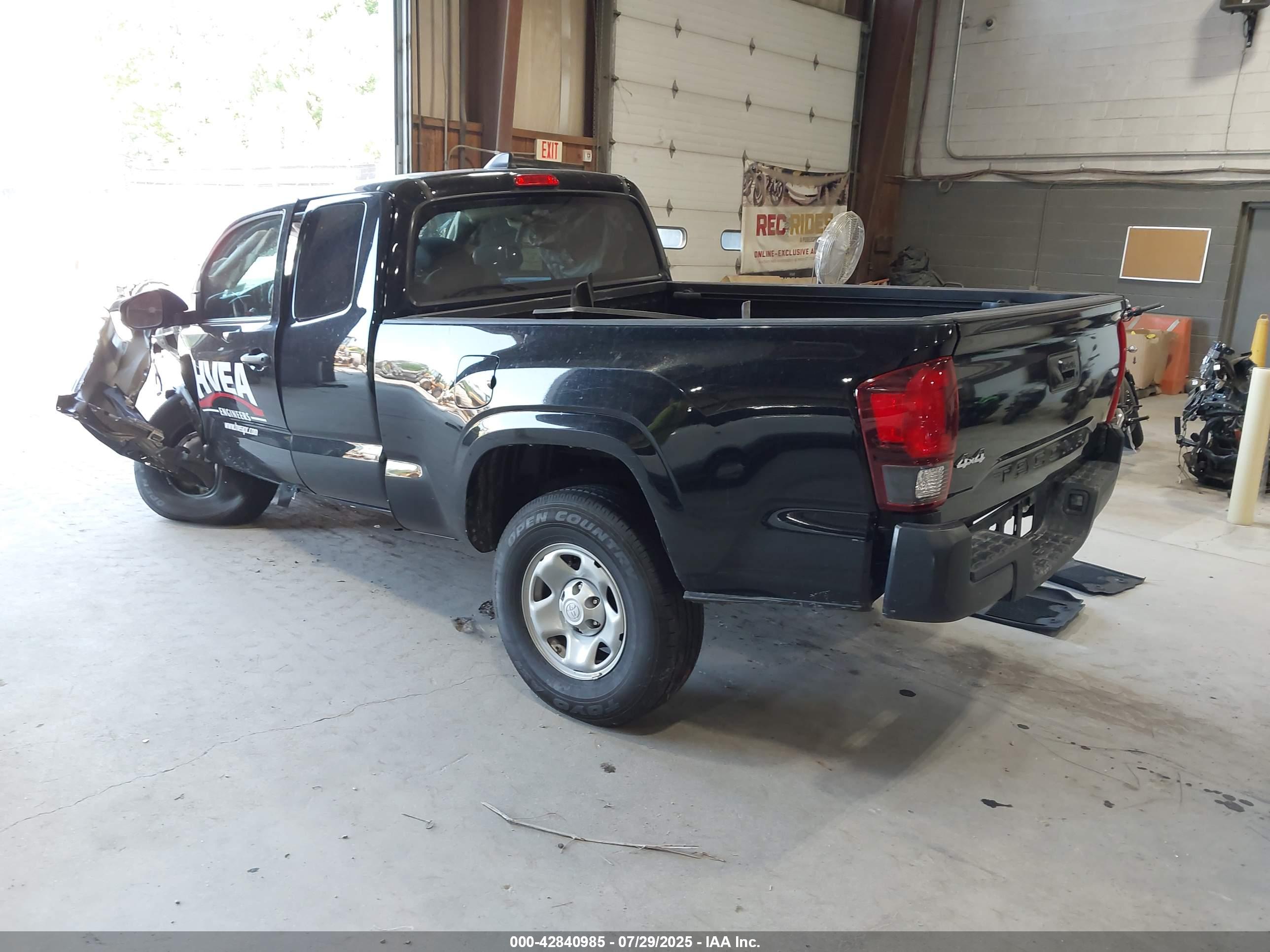 TOYOTA TACOMA image 3