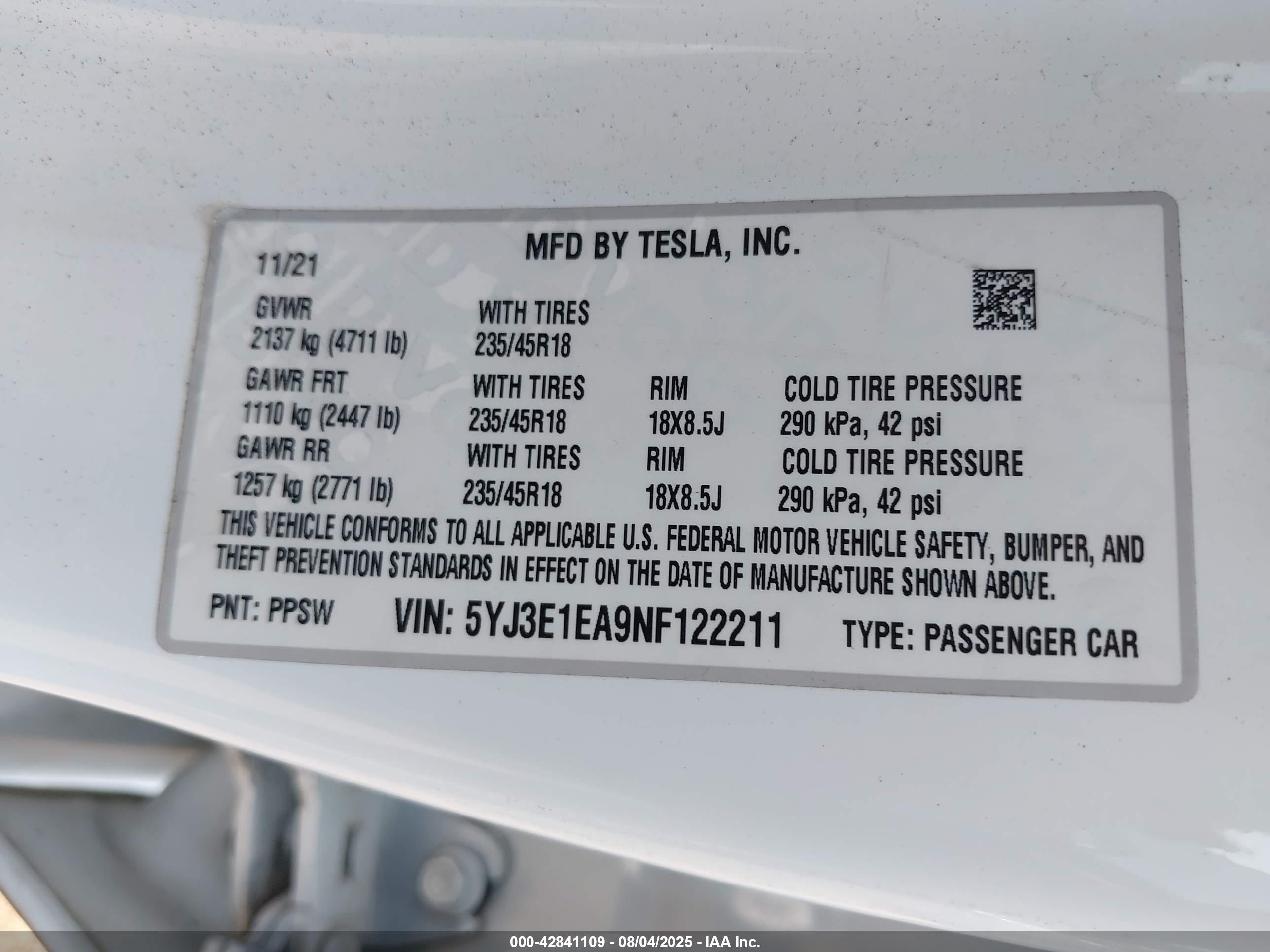 TESLA MODEL image 9