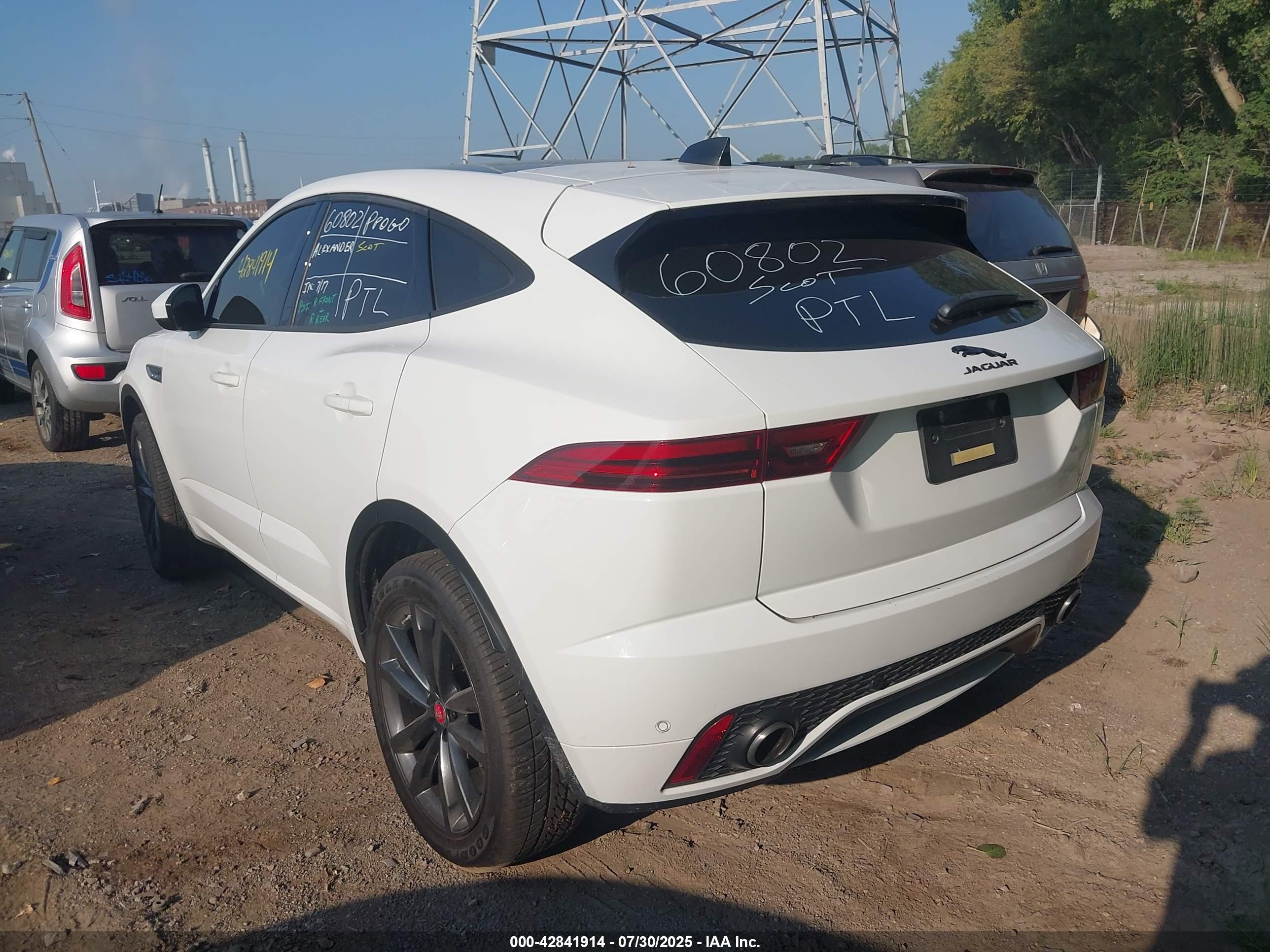 JAGUAR E-PACE image 3