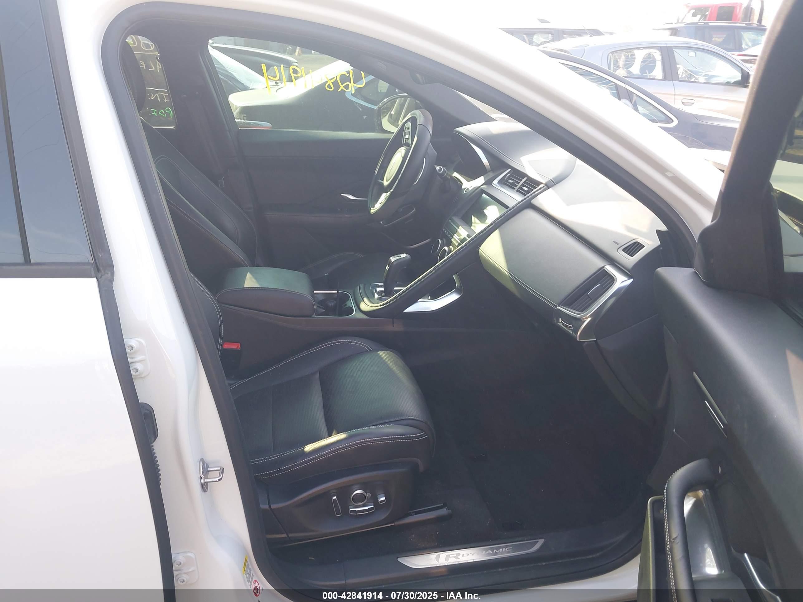 JAGUAR E-PACE image 5