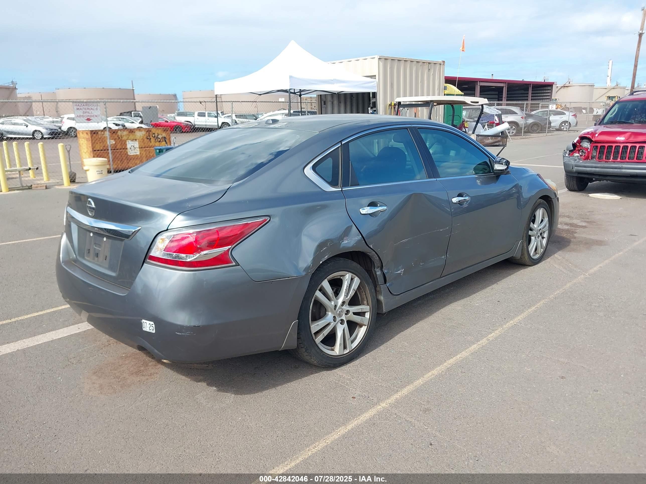 NISSAN ALTIMA image 4