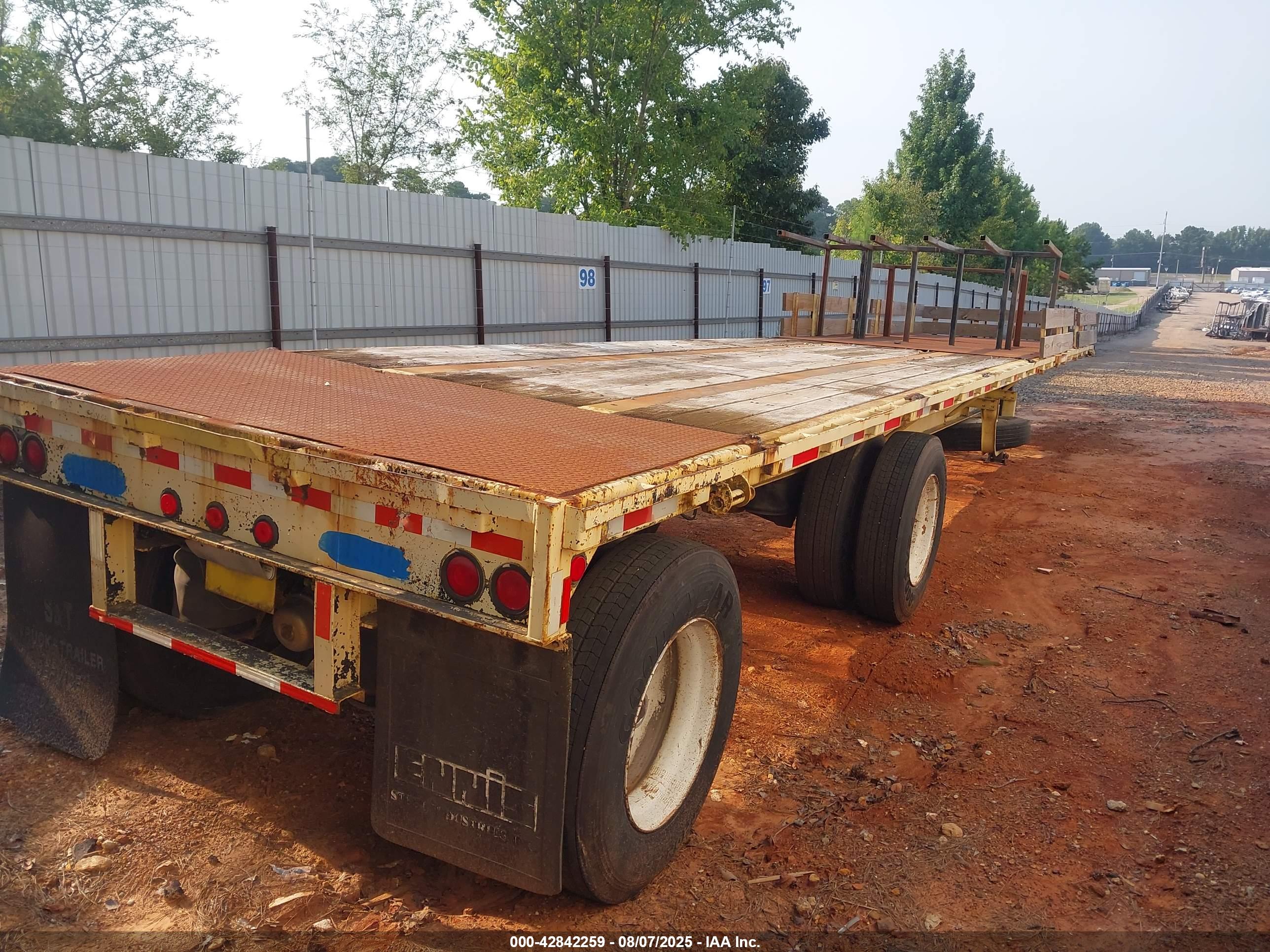 TRAILER LUFKIN image 4