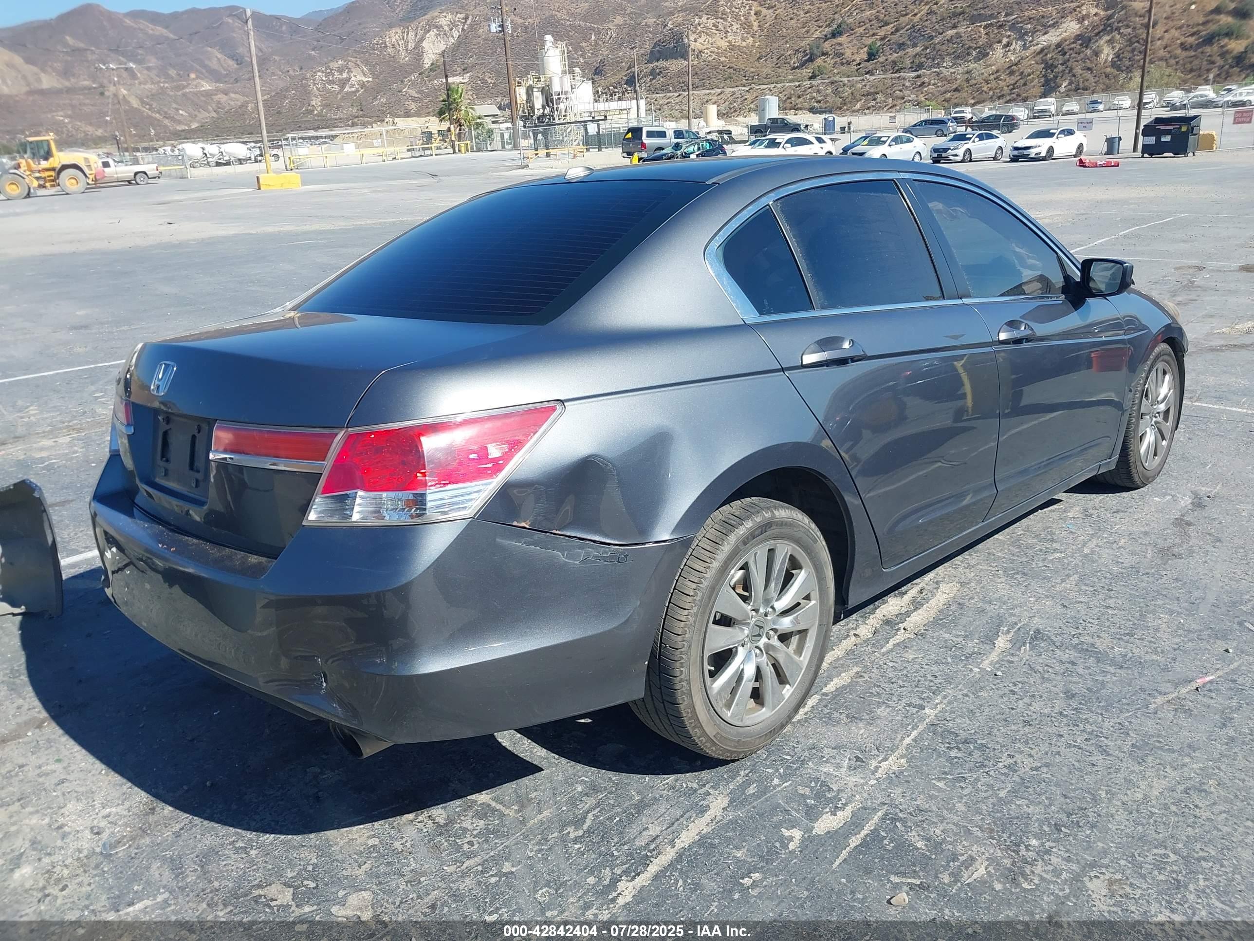 HONDA ACCORD image 4