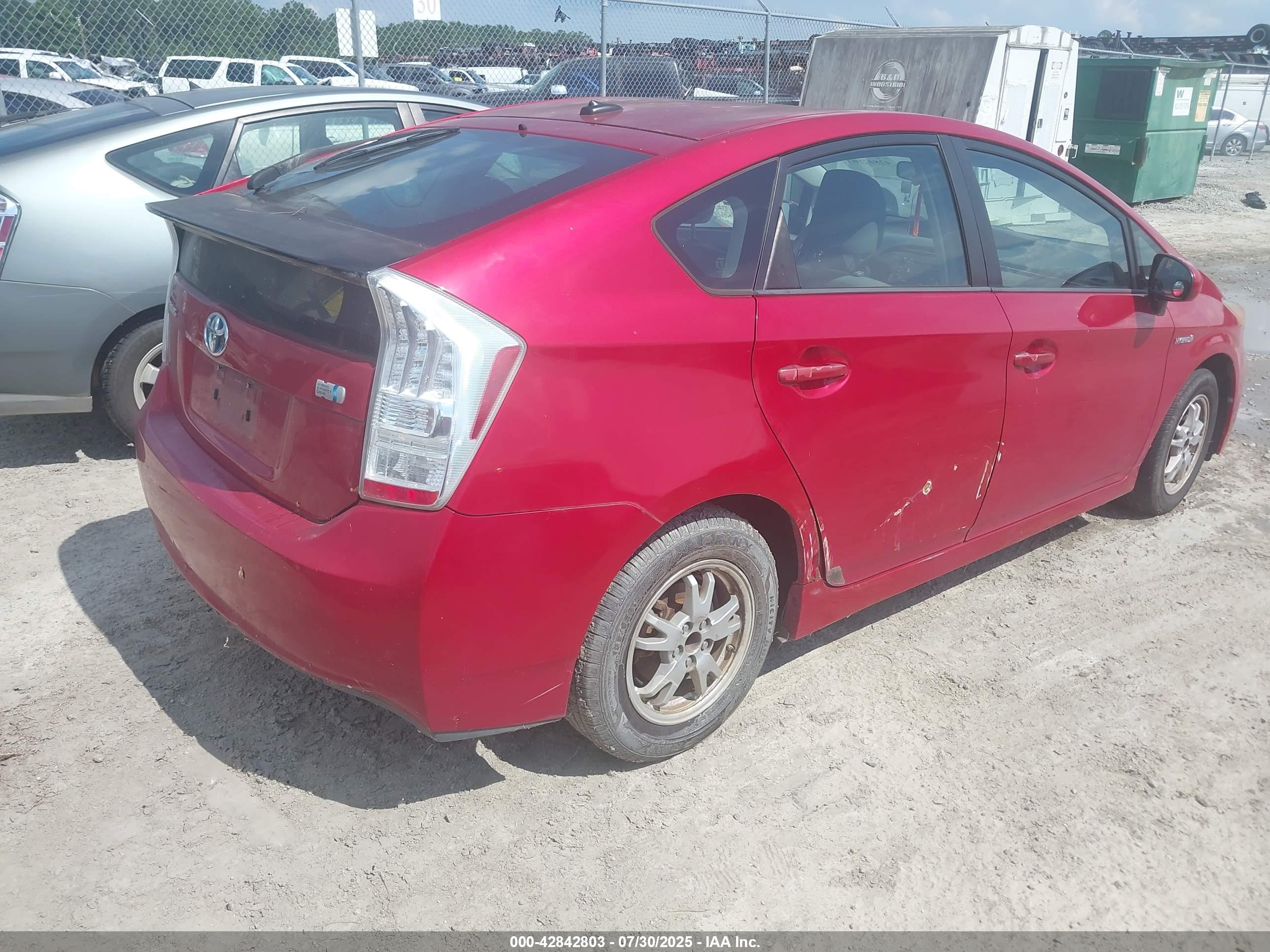TOYOTA PRIUS image 4