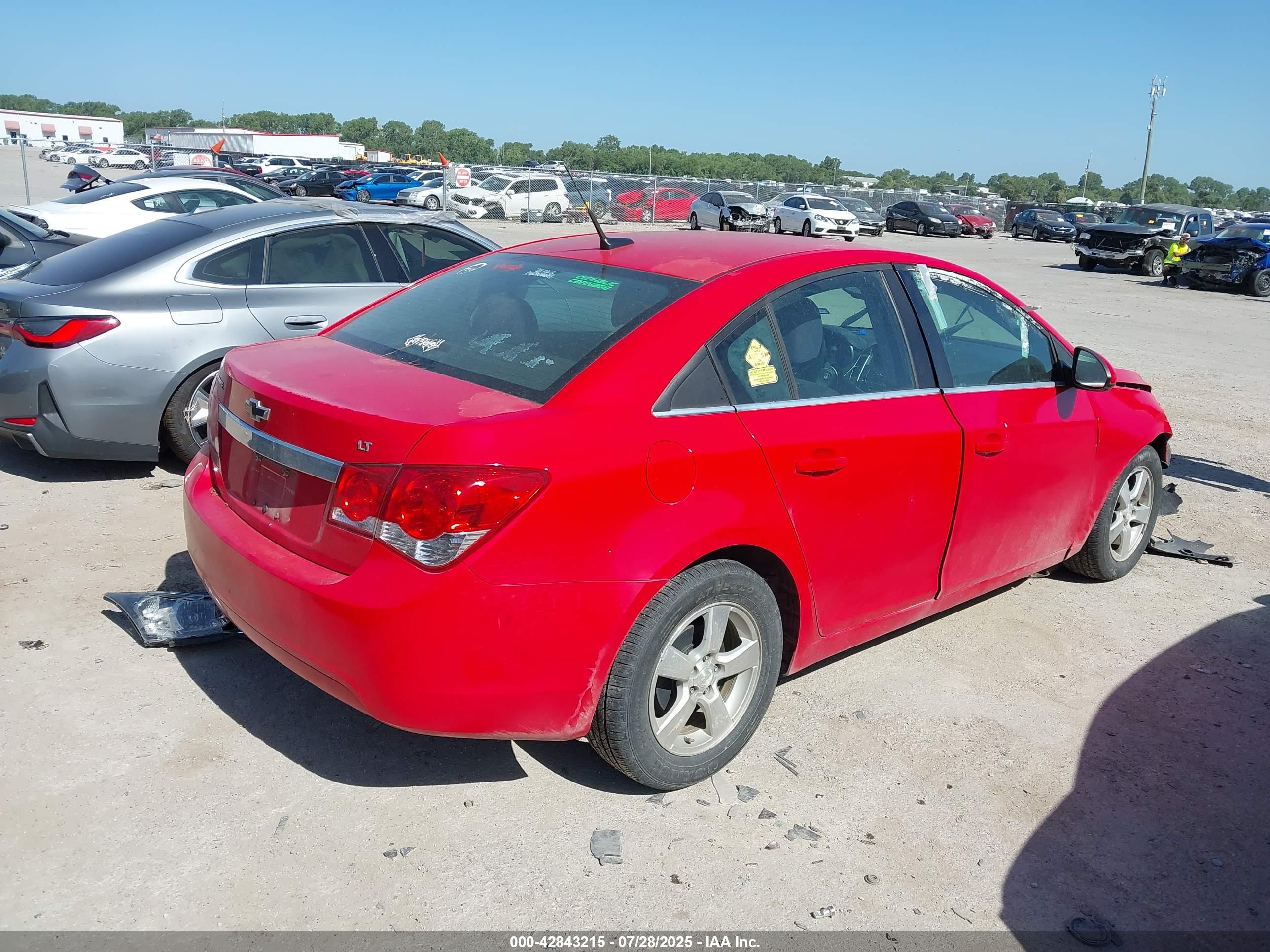 CHEVROLET CRUZE image 4