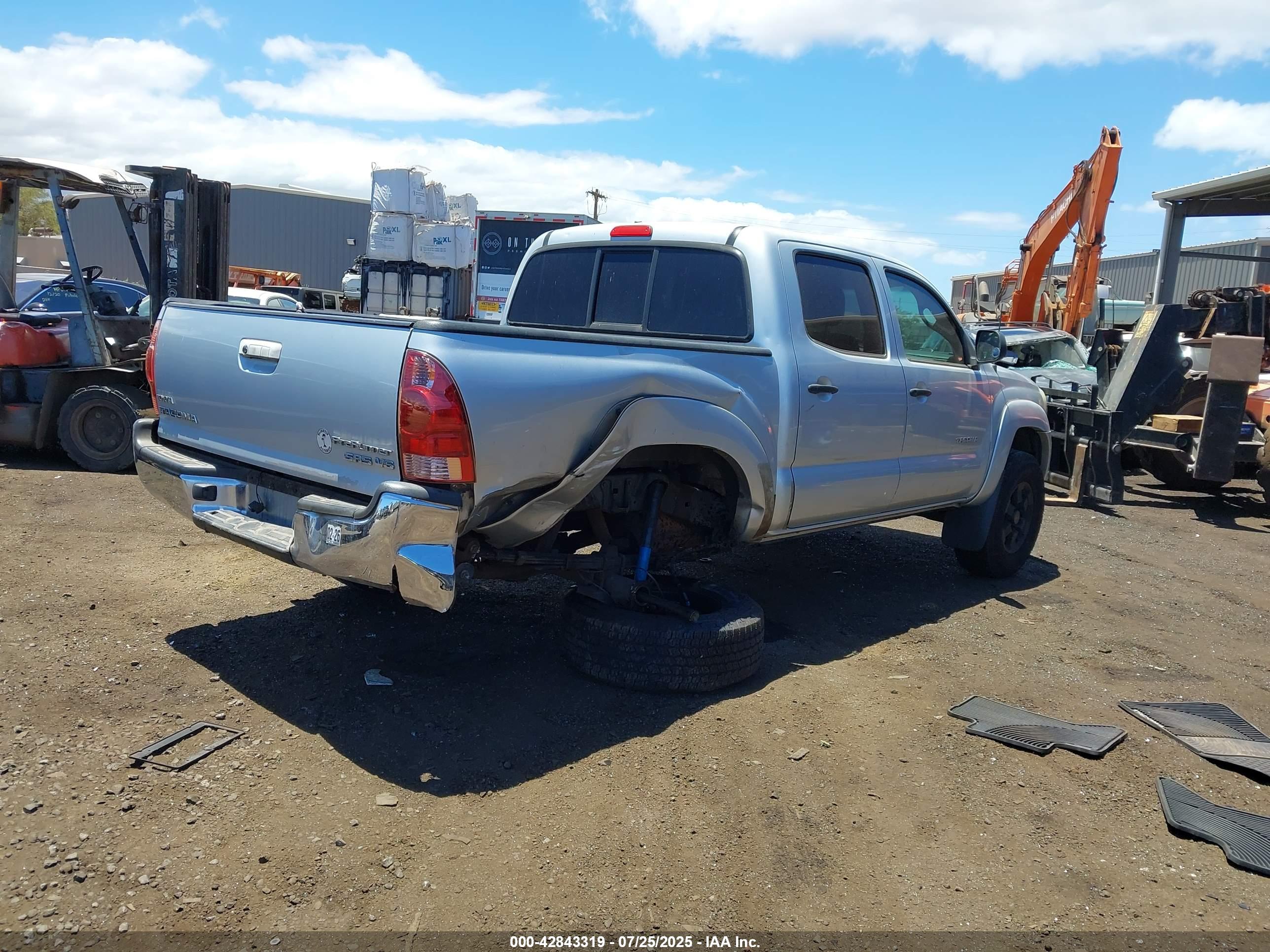 TOYOTA TACOMA image 4