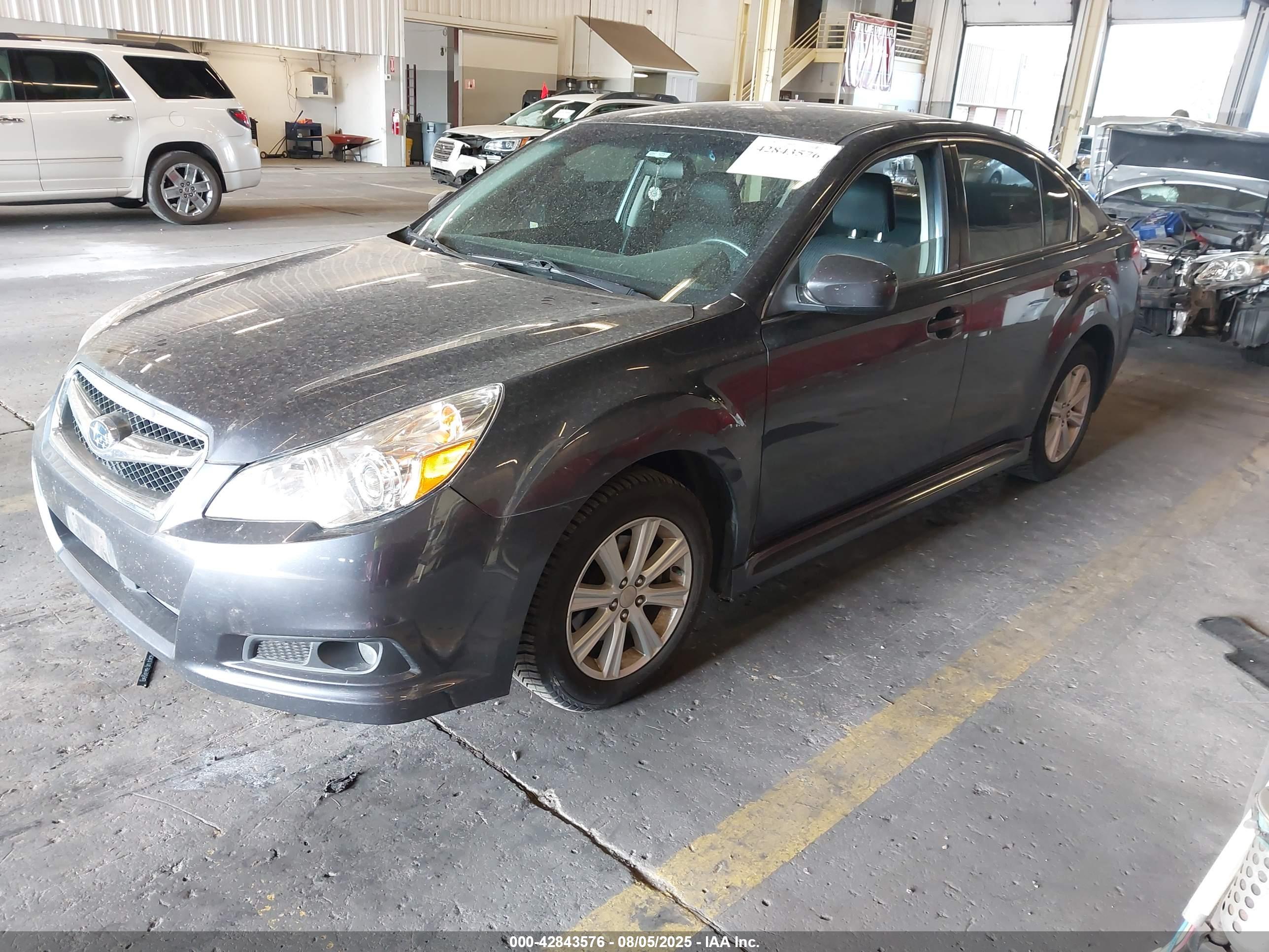 SUBARU LEGACY image 2