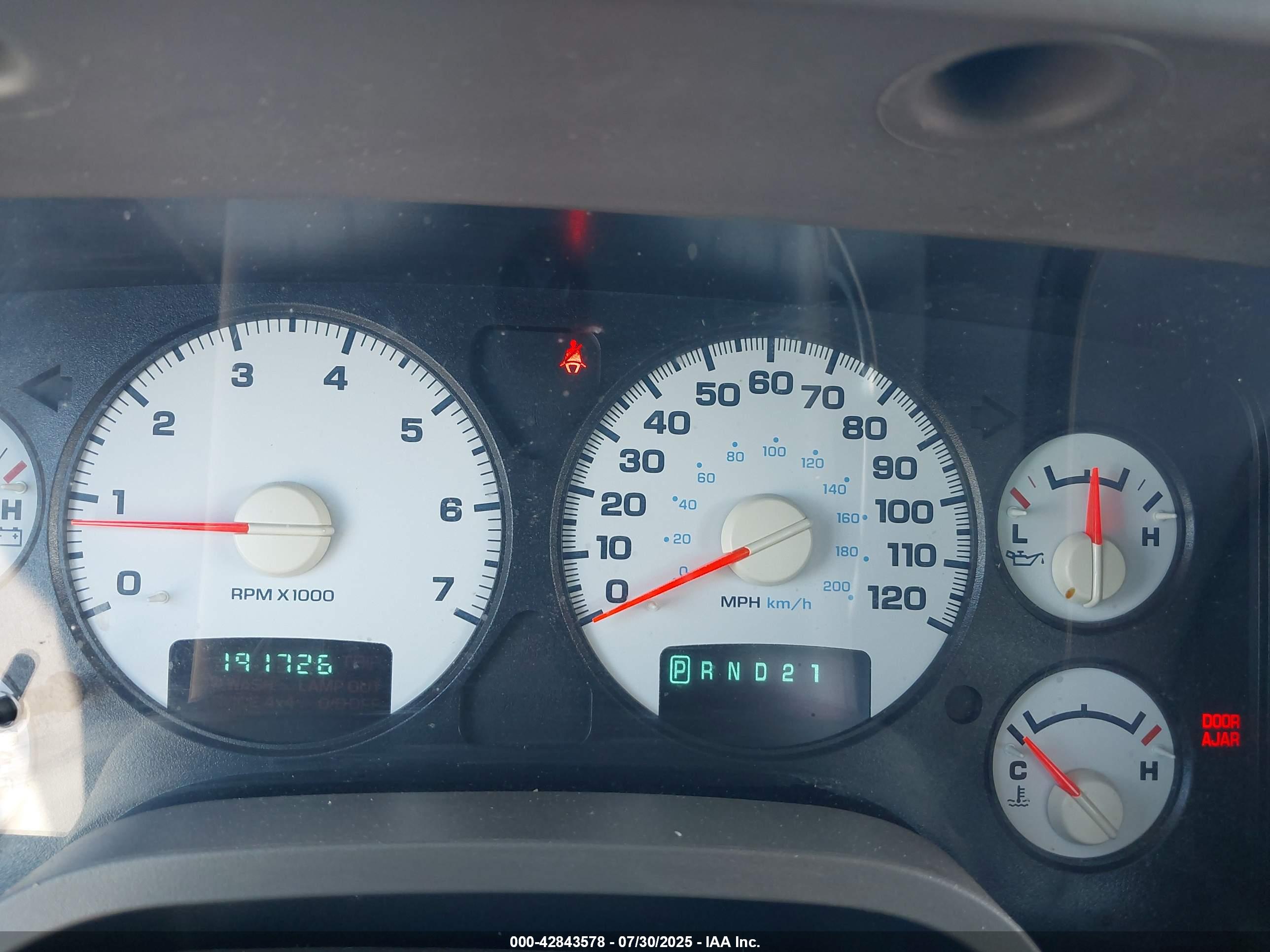 DODGE RAM image 7