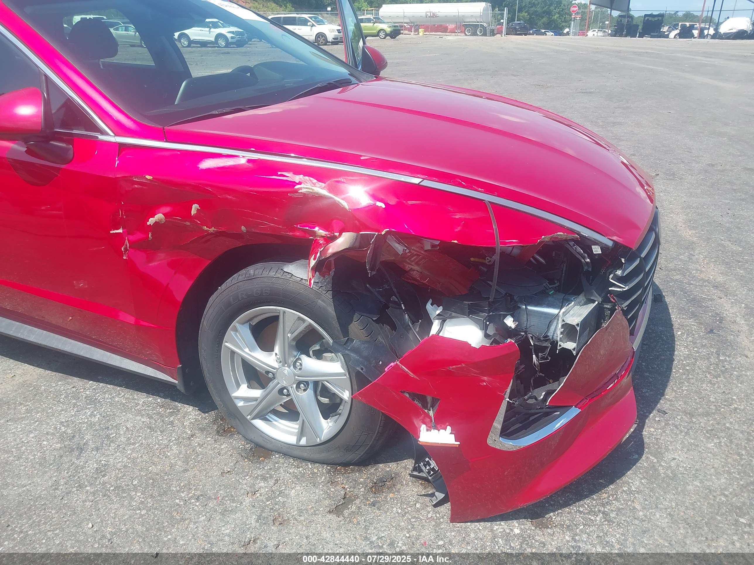 HYUNDAI SONATA image 6
