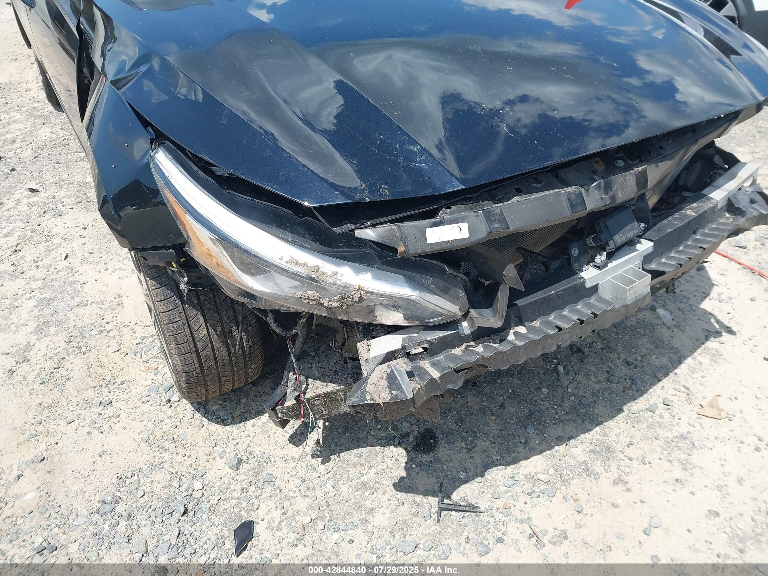 NISSAN ALTIMA image 6