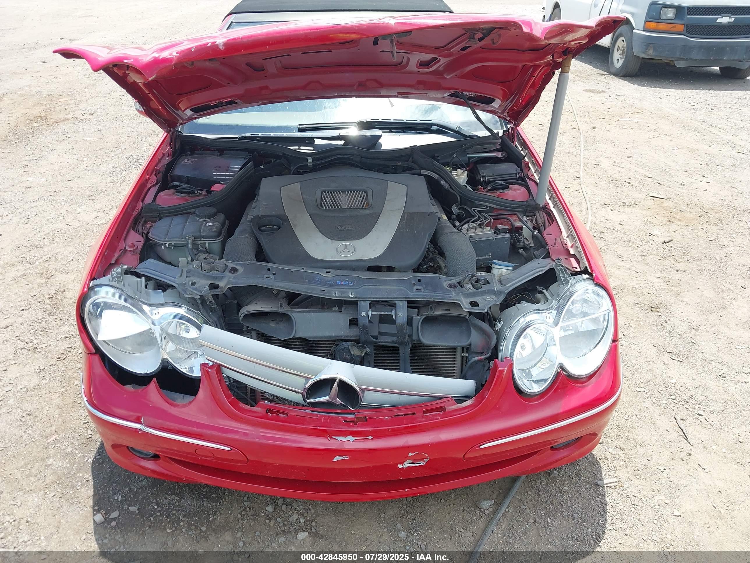 MERCEDES-BENZ CLK image 10