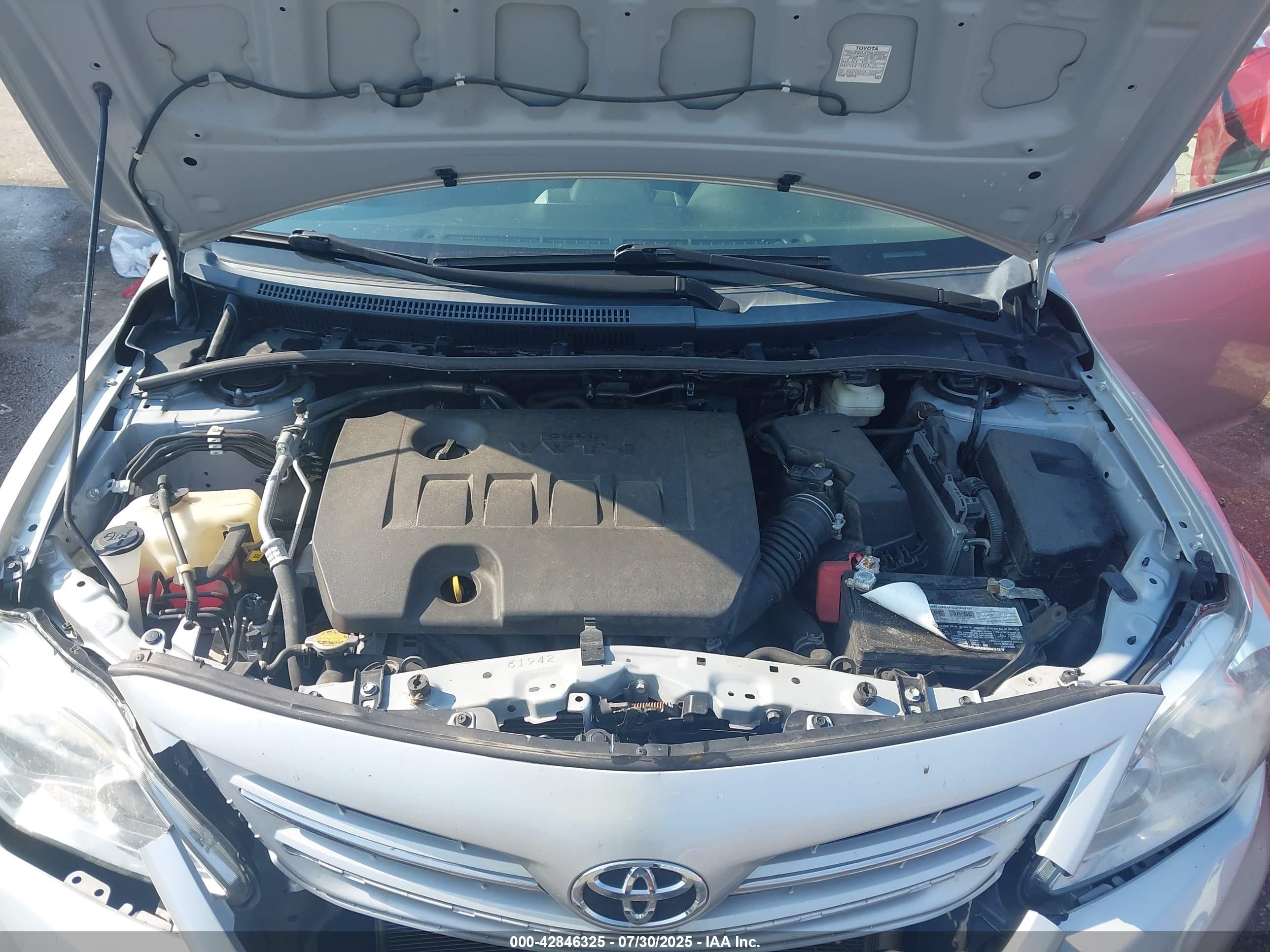 TOYOTA COROLLA image 10
