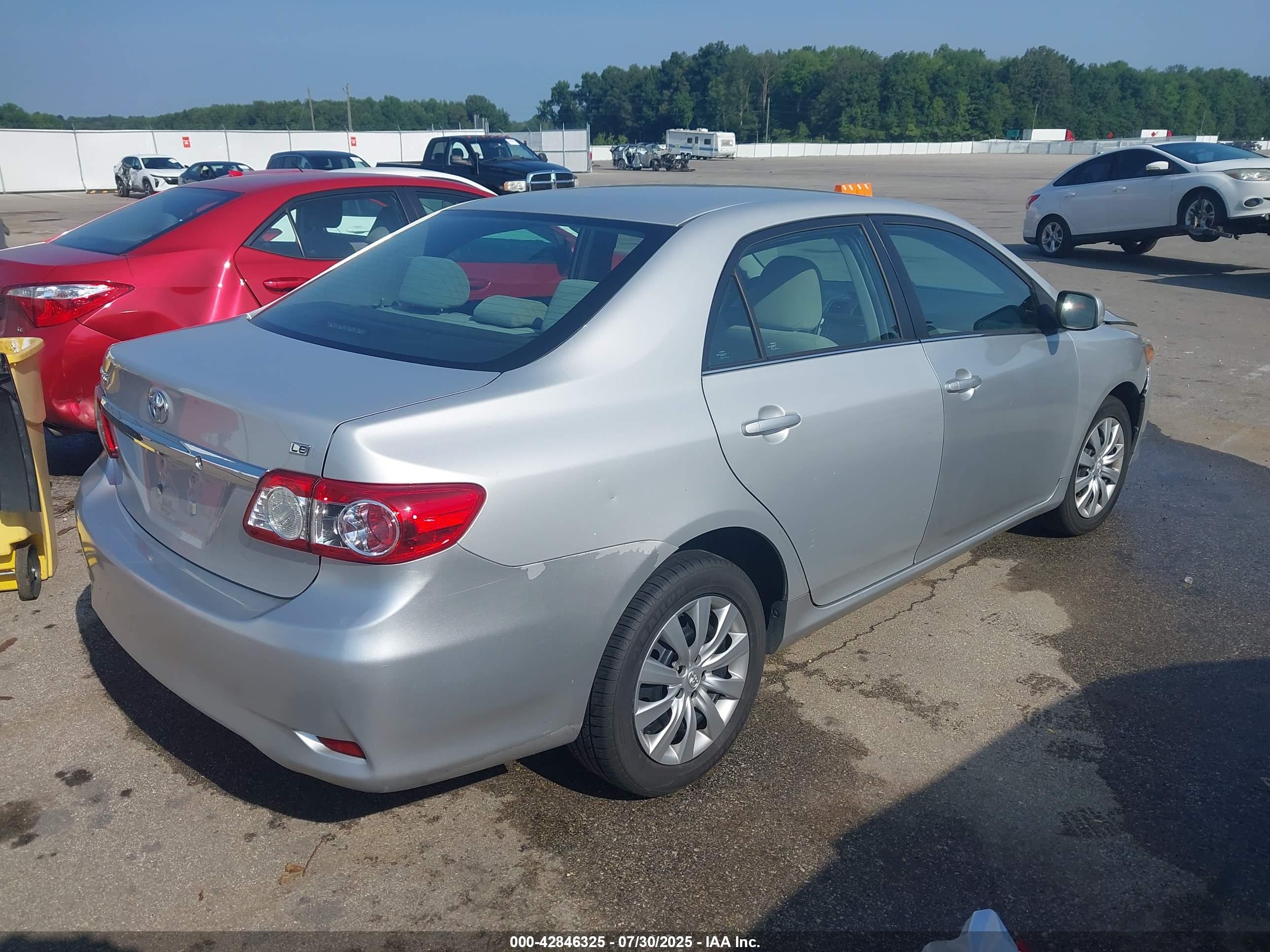 TOYOTA COROLLA image 4