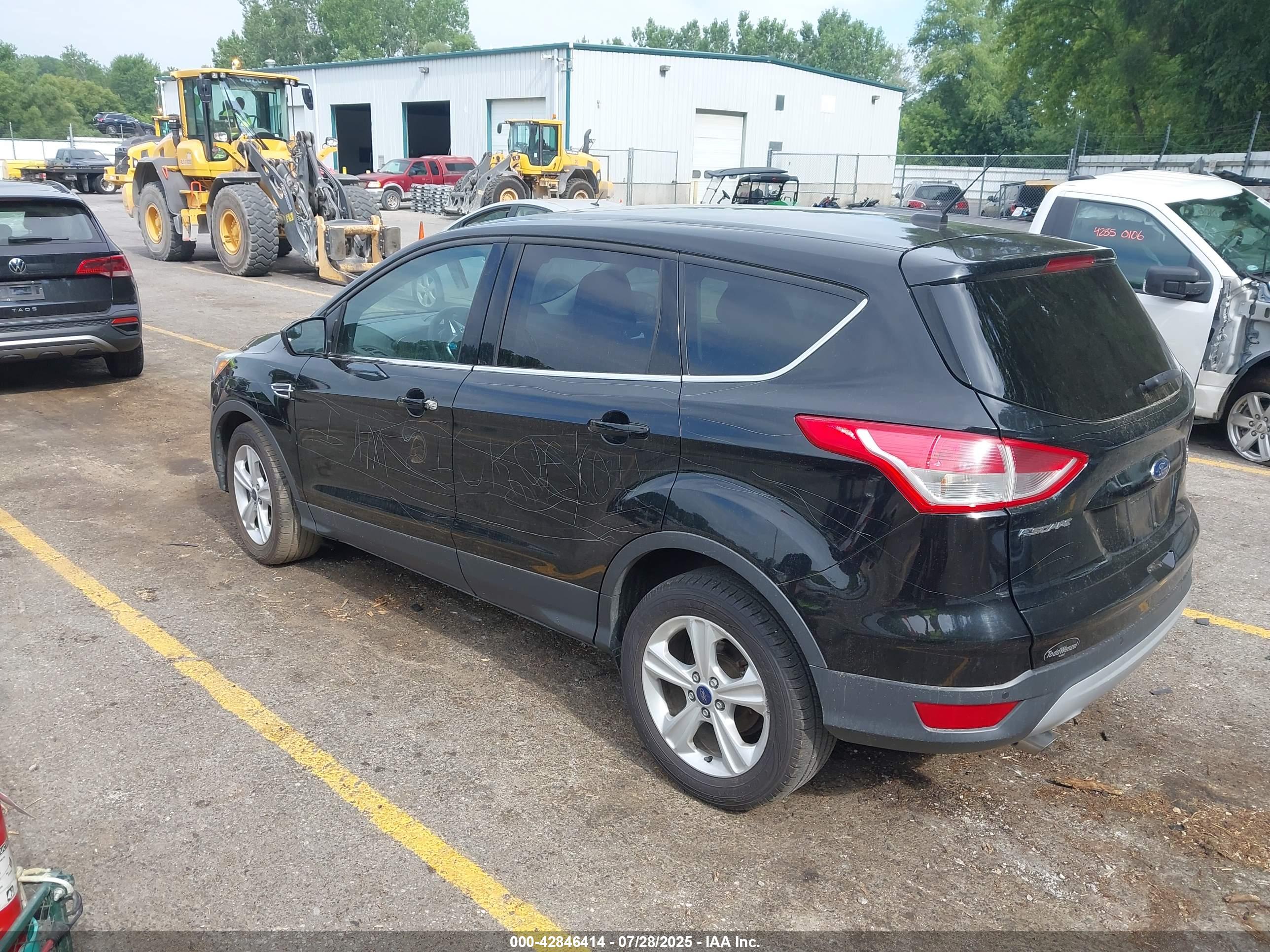 FORD ESCAPE image 3