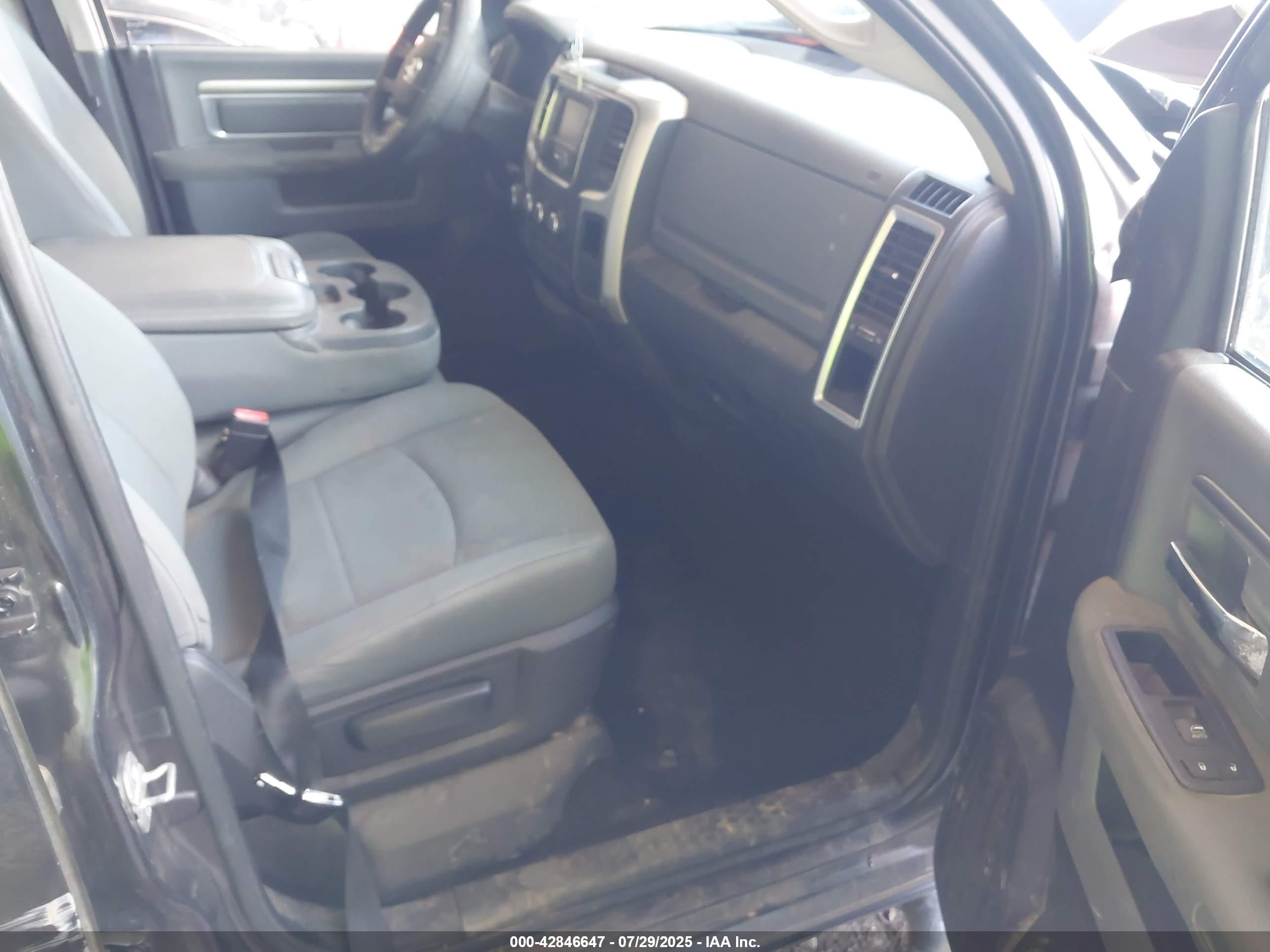 RAM 1500 image 5