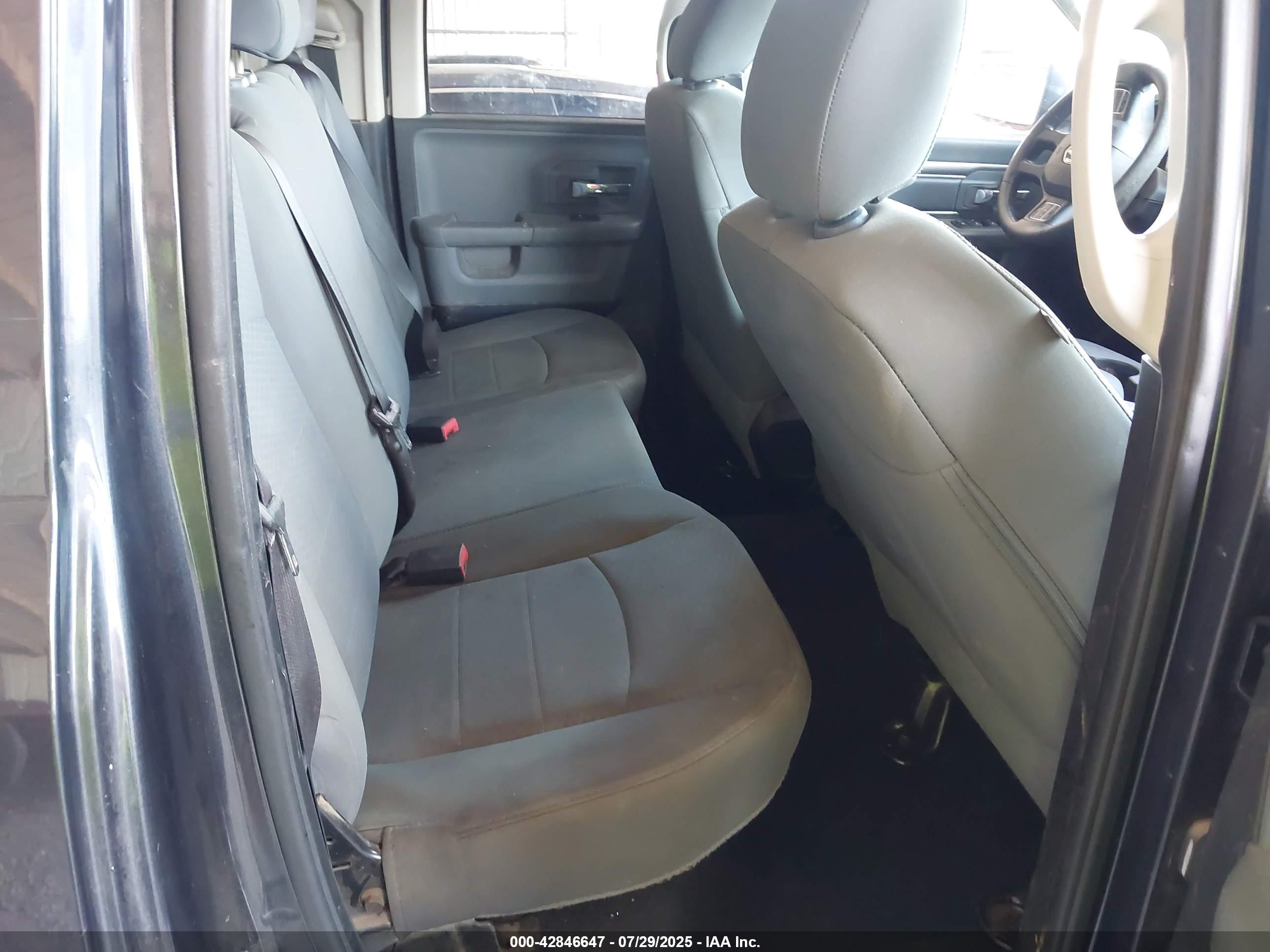 RAM 1500 image 8