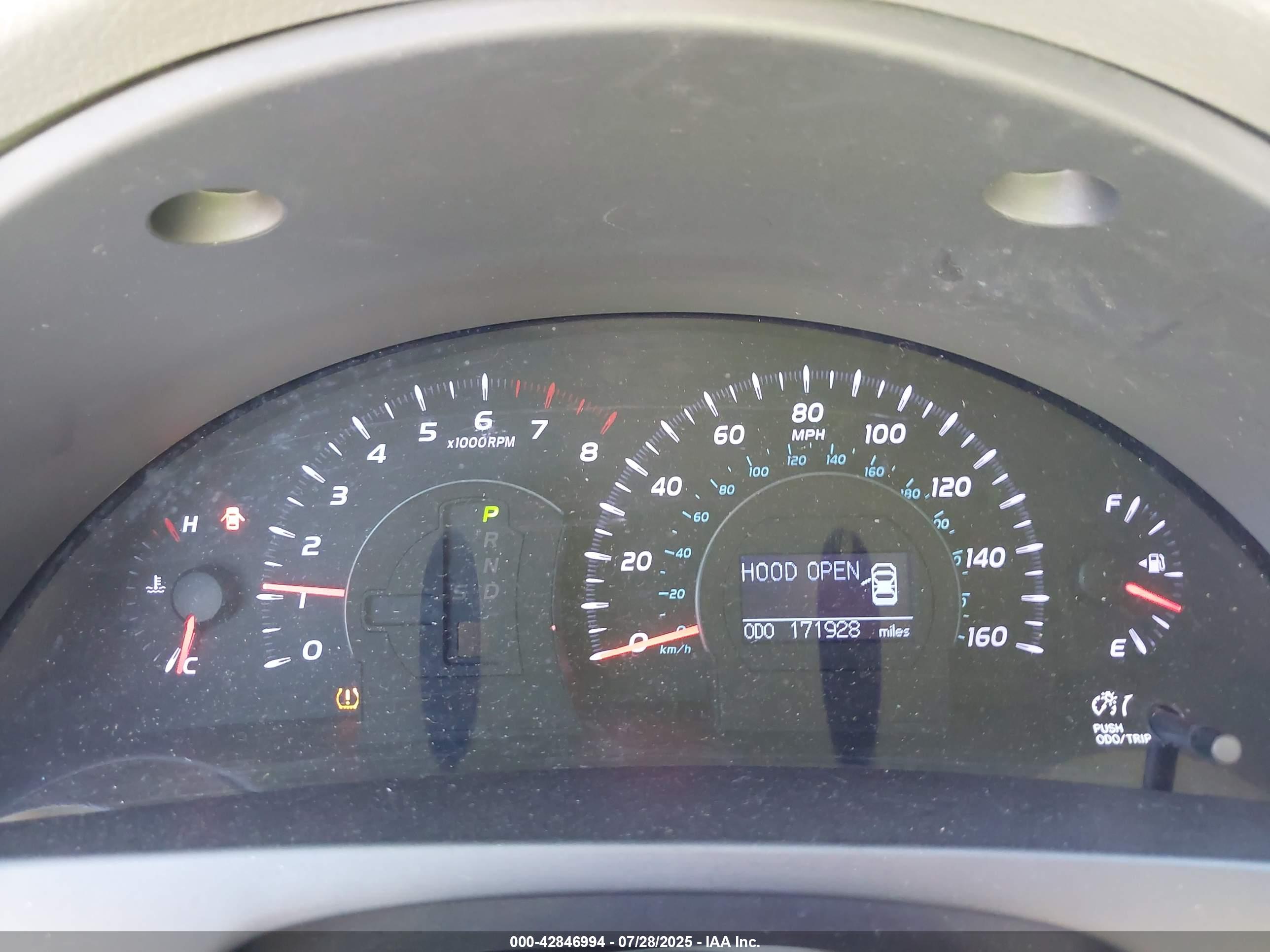 TOYOTA CAMRY image 7