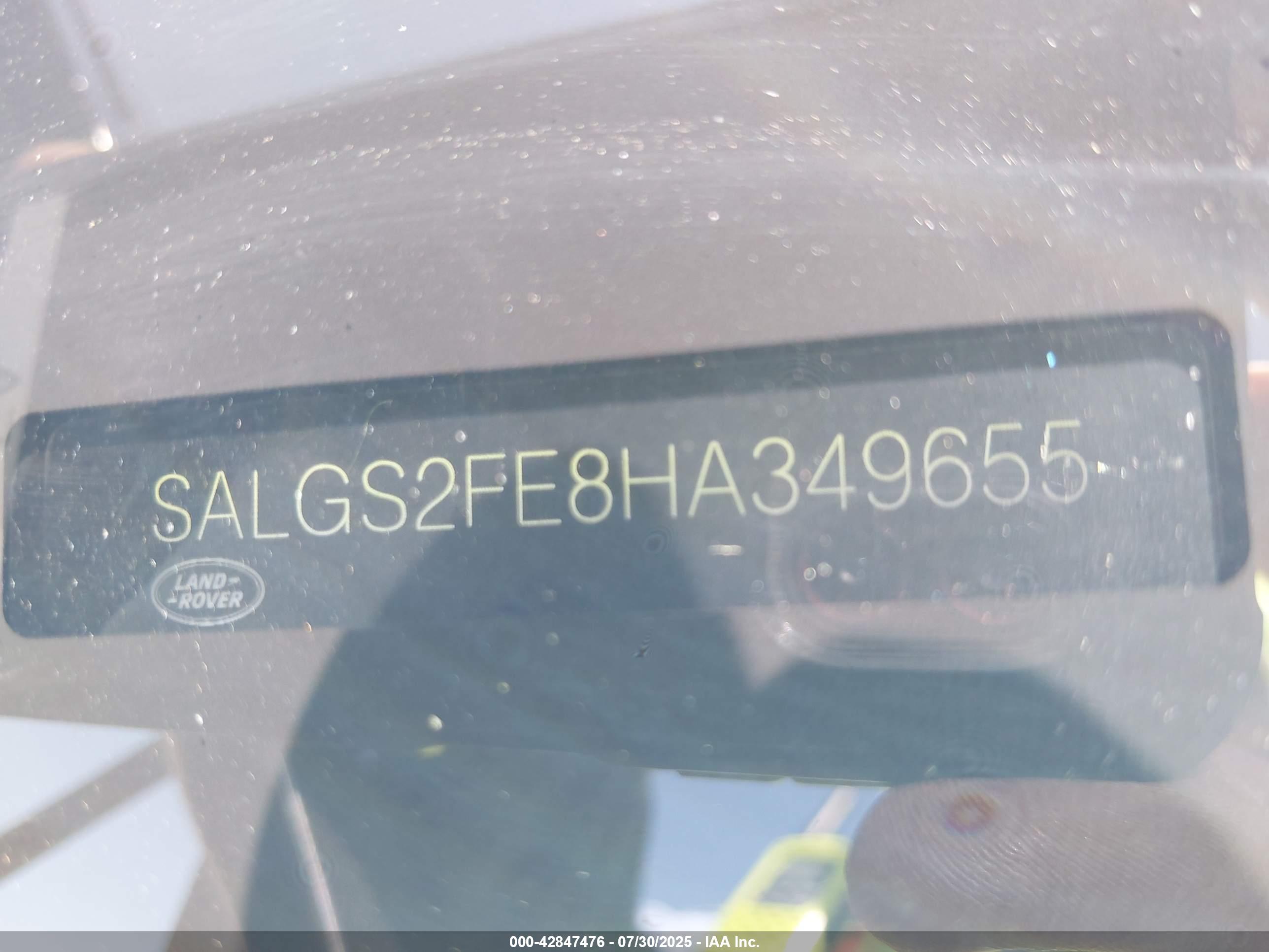 LAND ROVER image 9