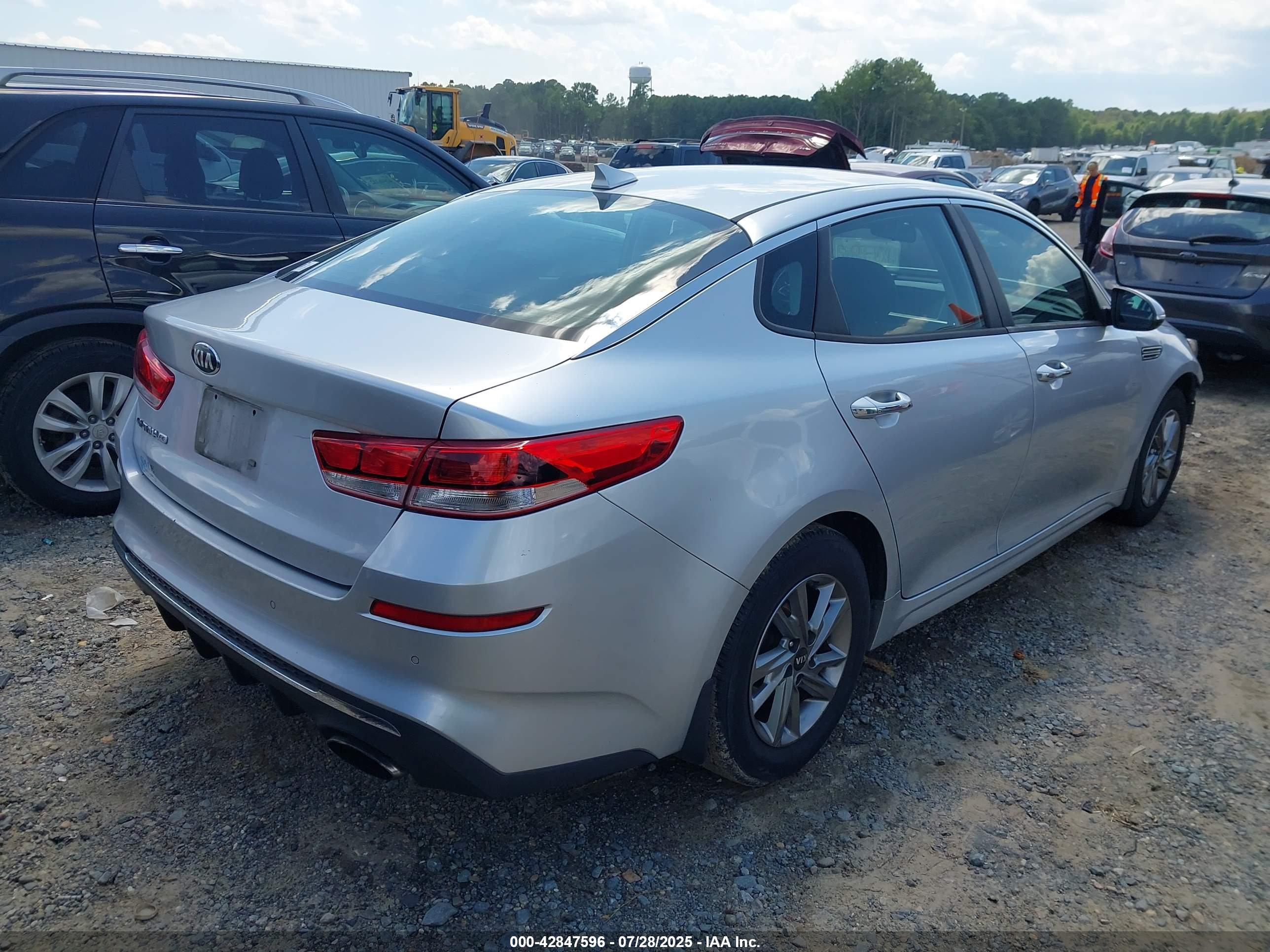 KIA OPTIMA image 4