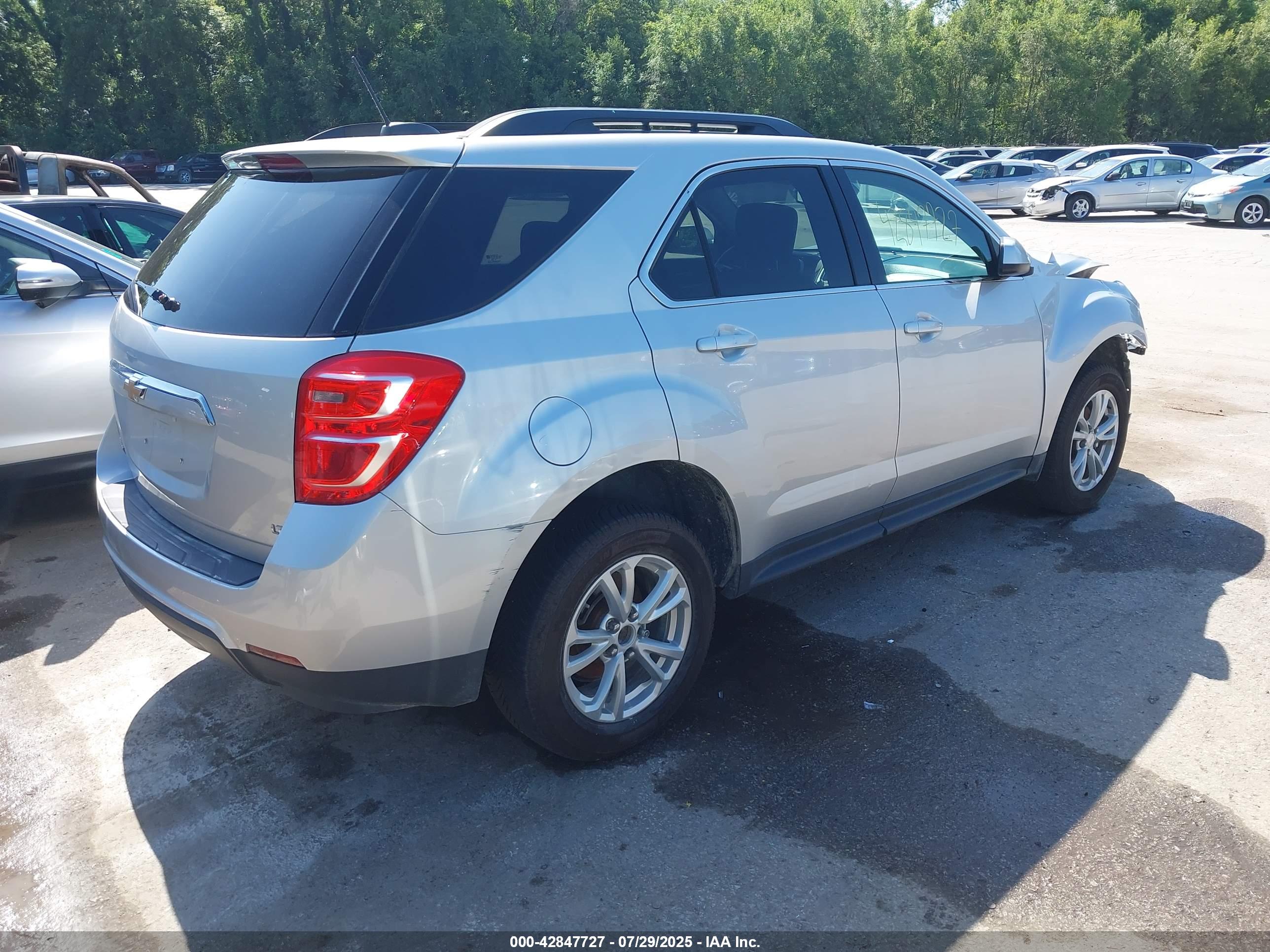 CHEVROLET EQUINOX image 4