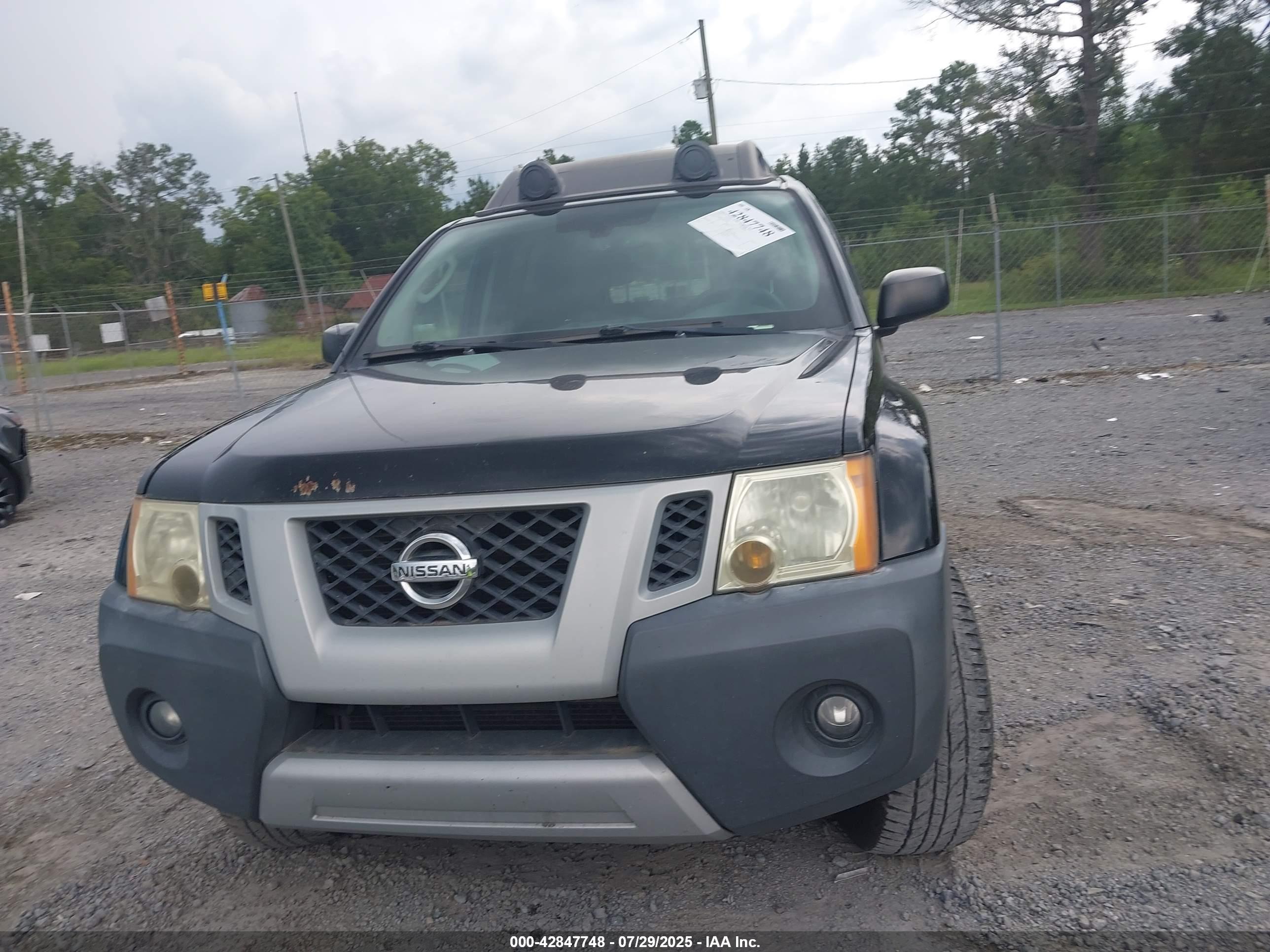 NISSAN XTERRA image 6