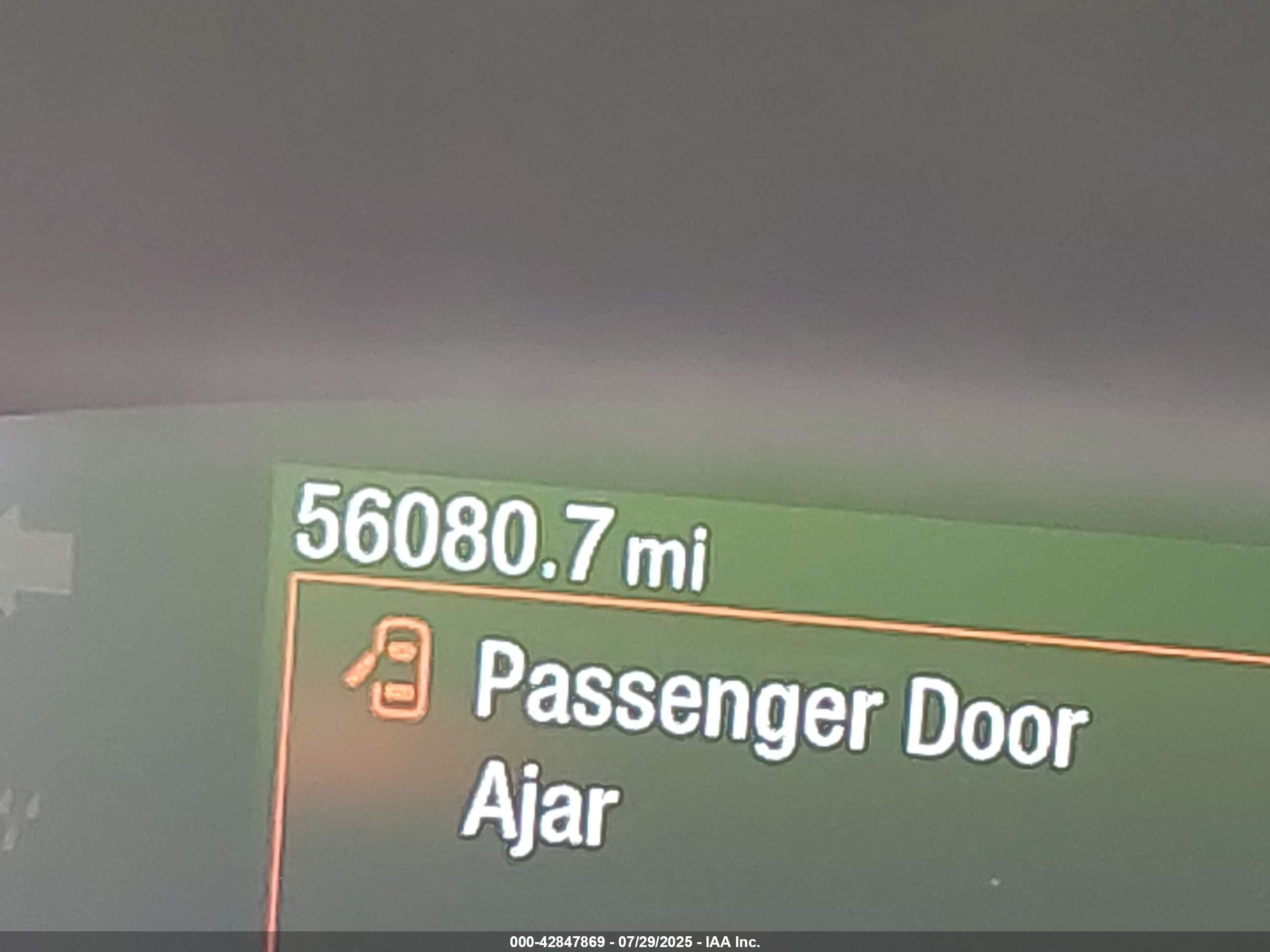 FORD ESCAPE image 7