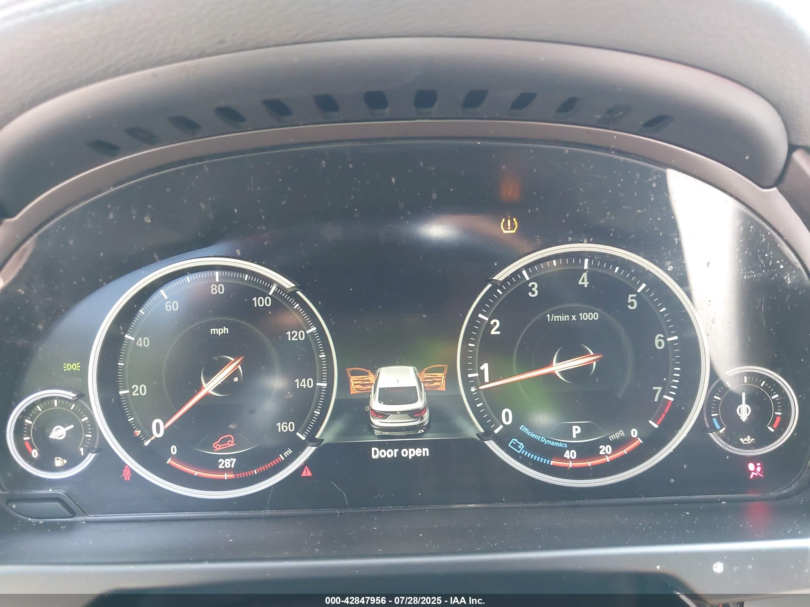 BMW X6 image 7
