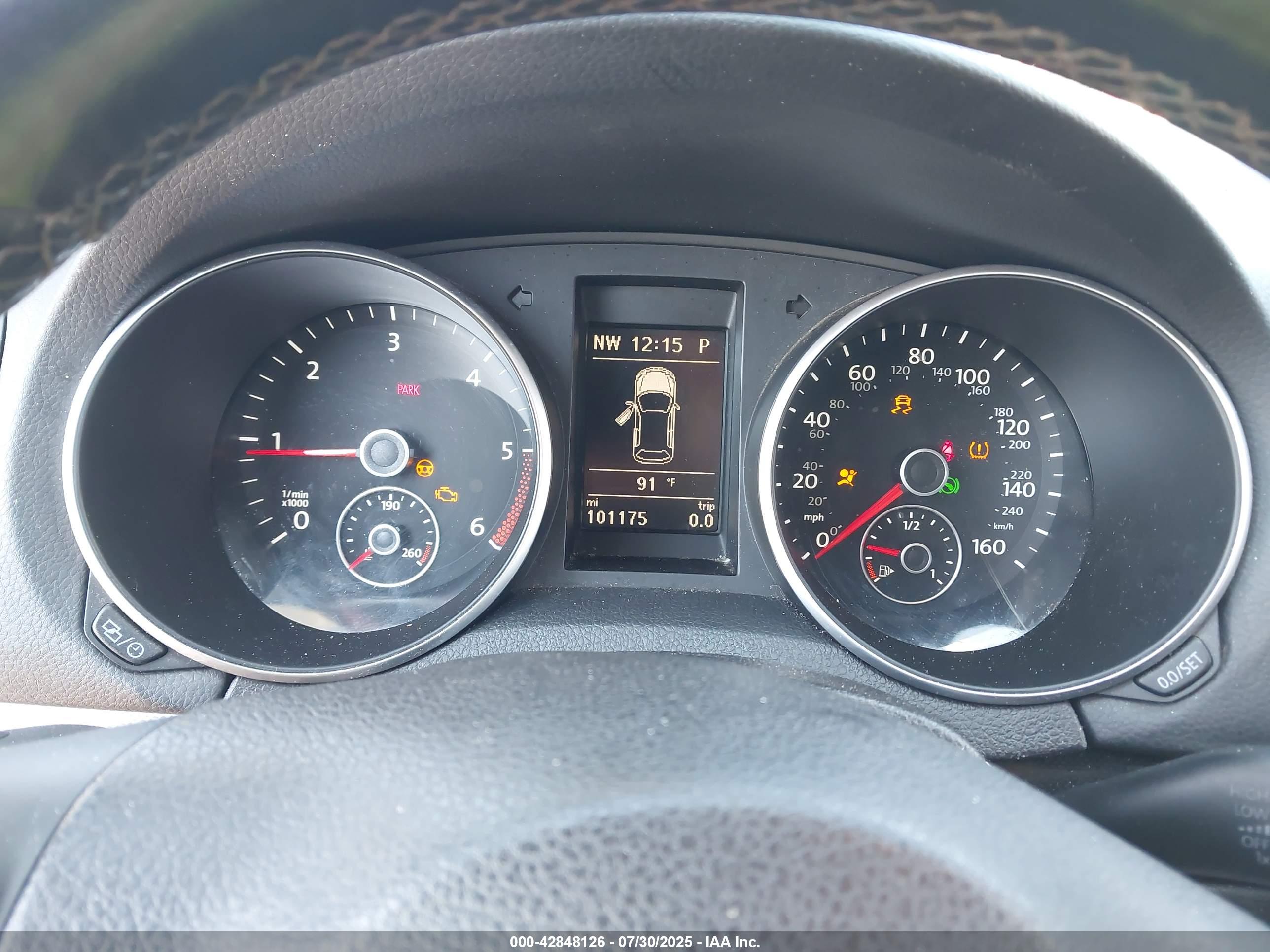 VOLKSWAGEN JETTA image 7
