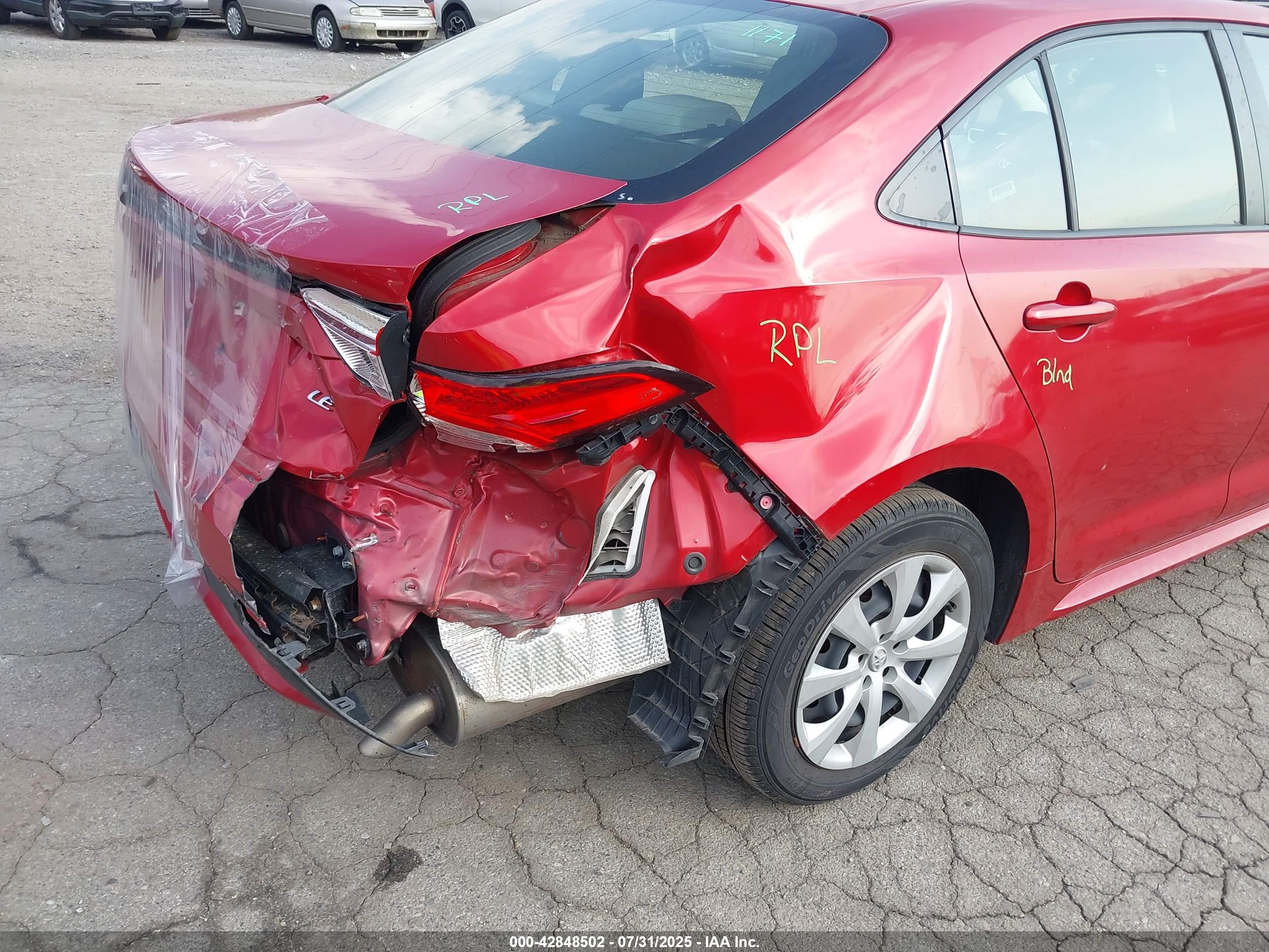 TOYOTA COROLLA image 6