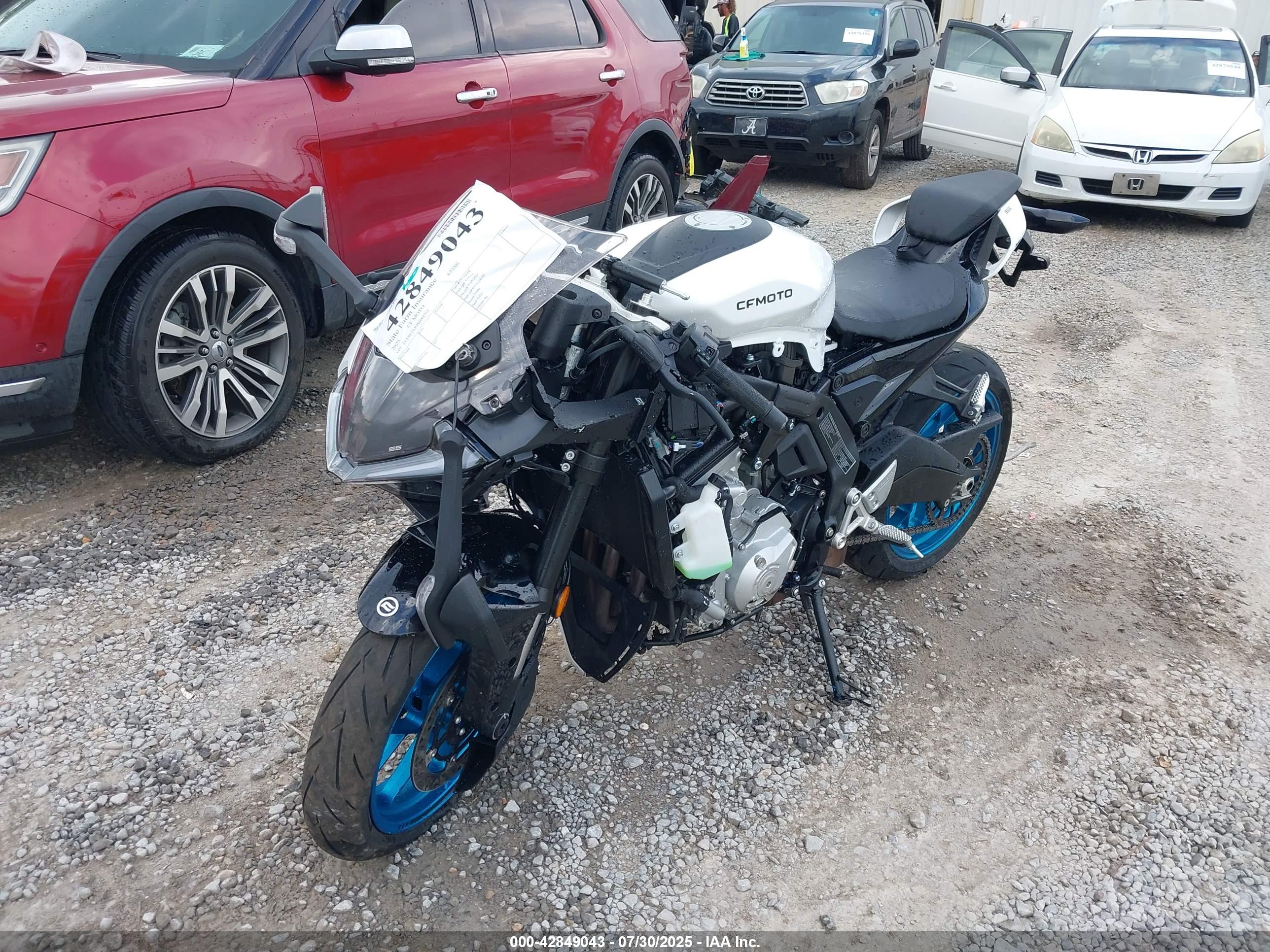 CF MOTO image 2