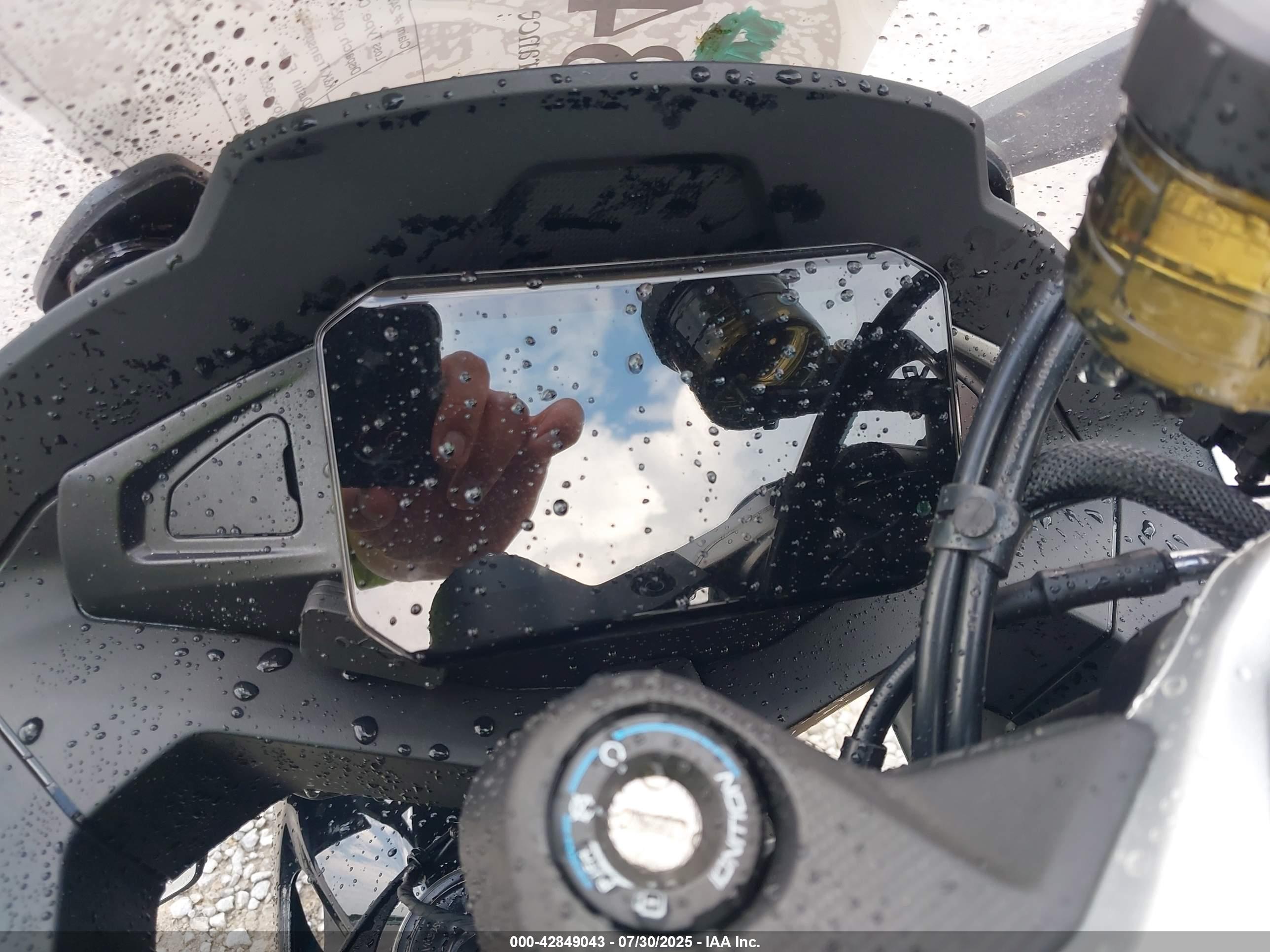 CF MOTO image 7