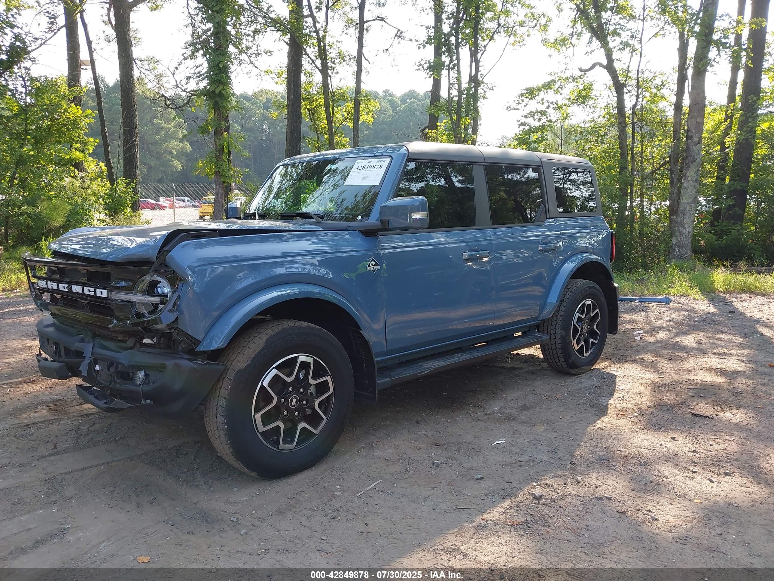 FORD BRONCO image 2