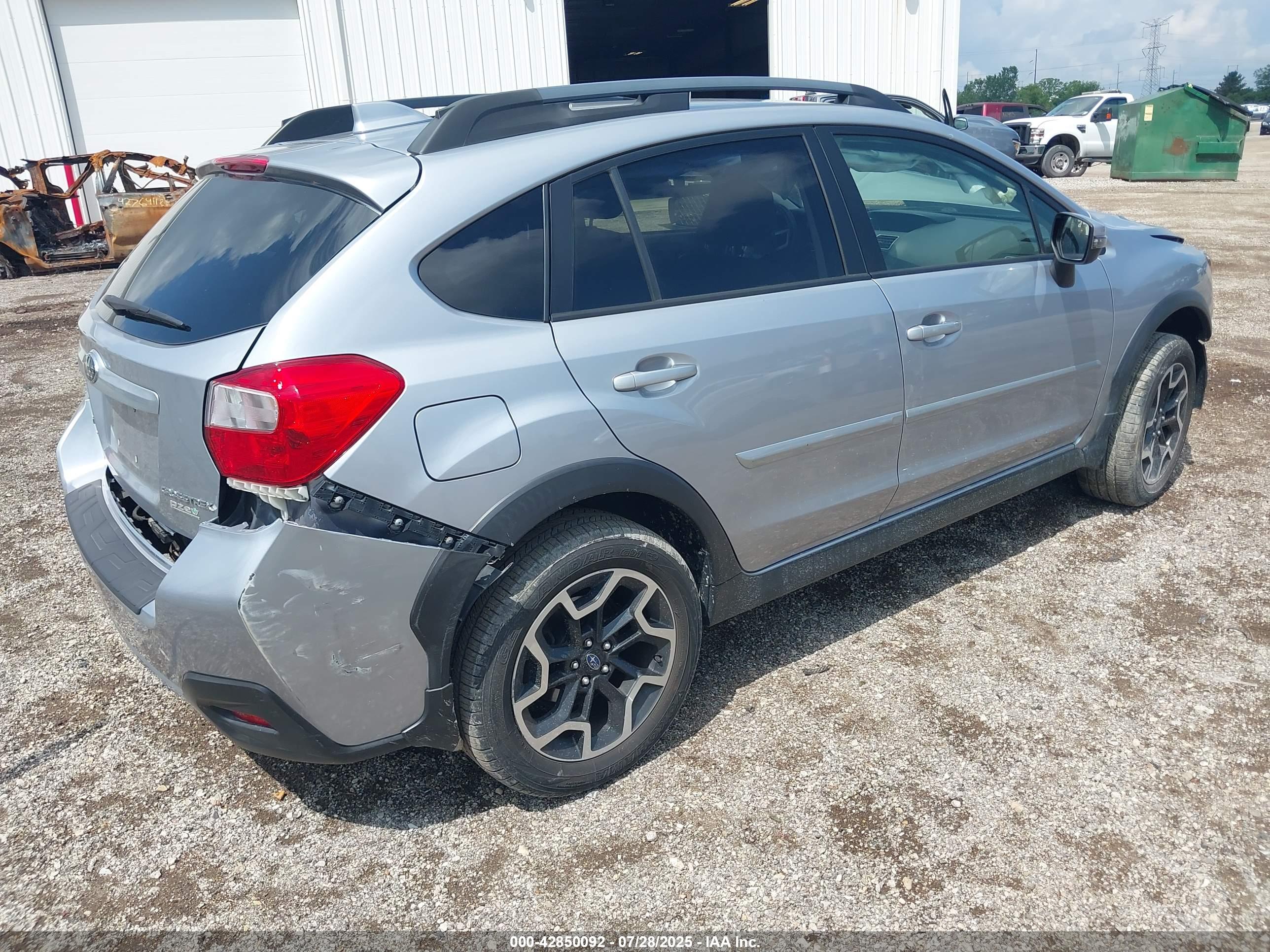 SUBARU CROSSTREK image 4