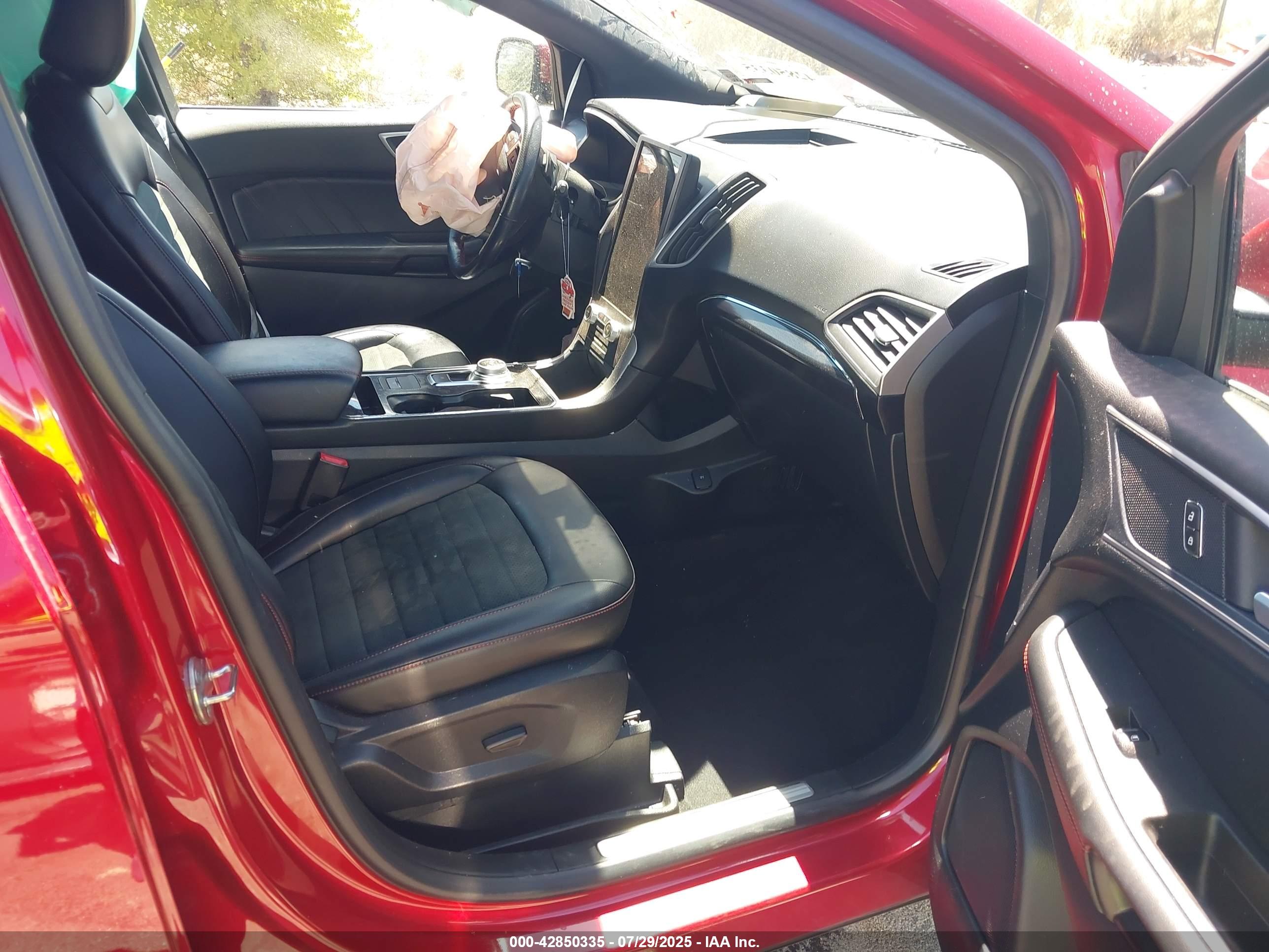 FORD EDGE image 5