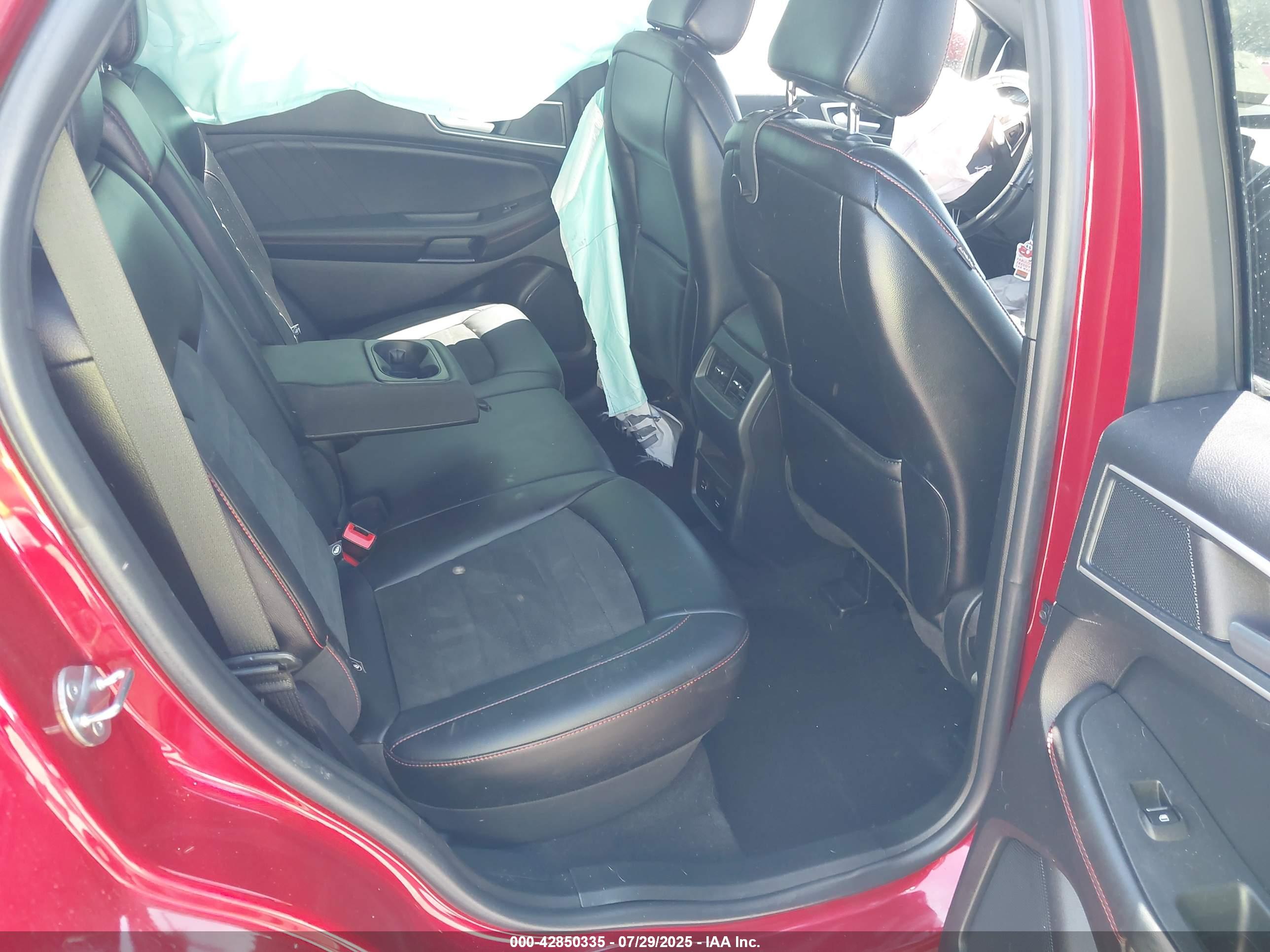 FORD EDGE image 8