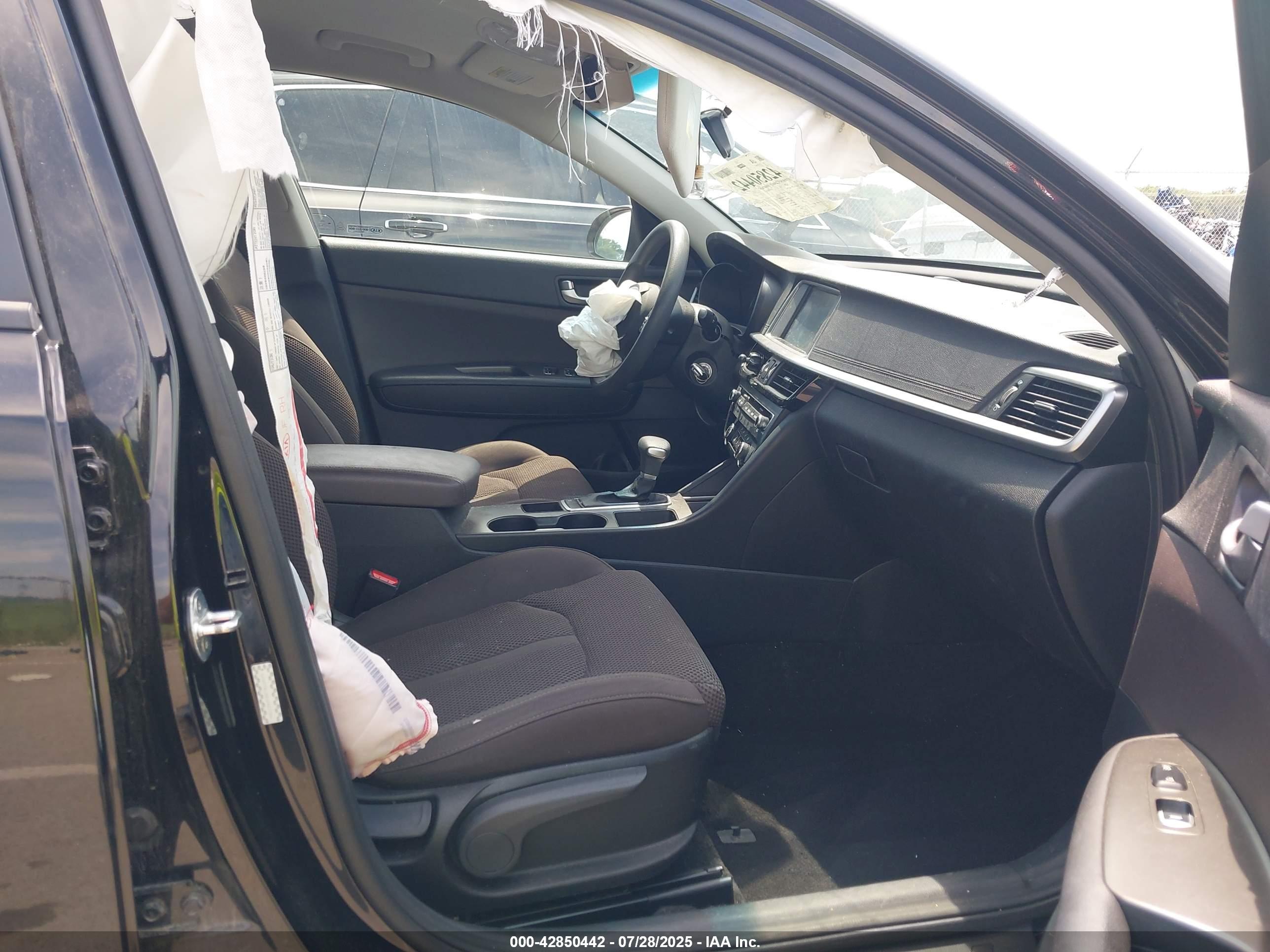 KIA OPTIMA image 5
