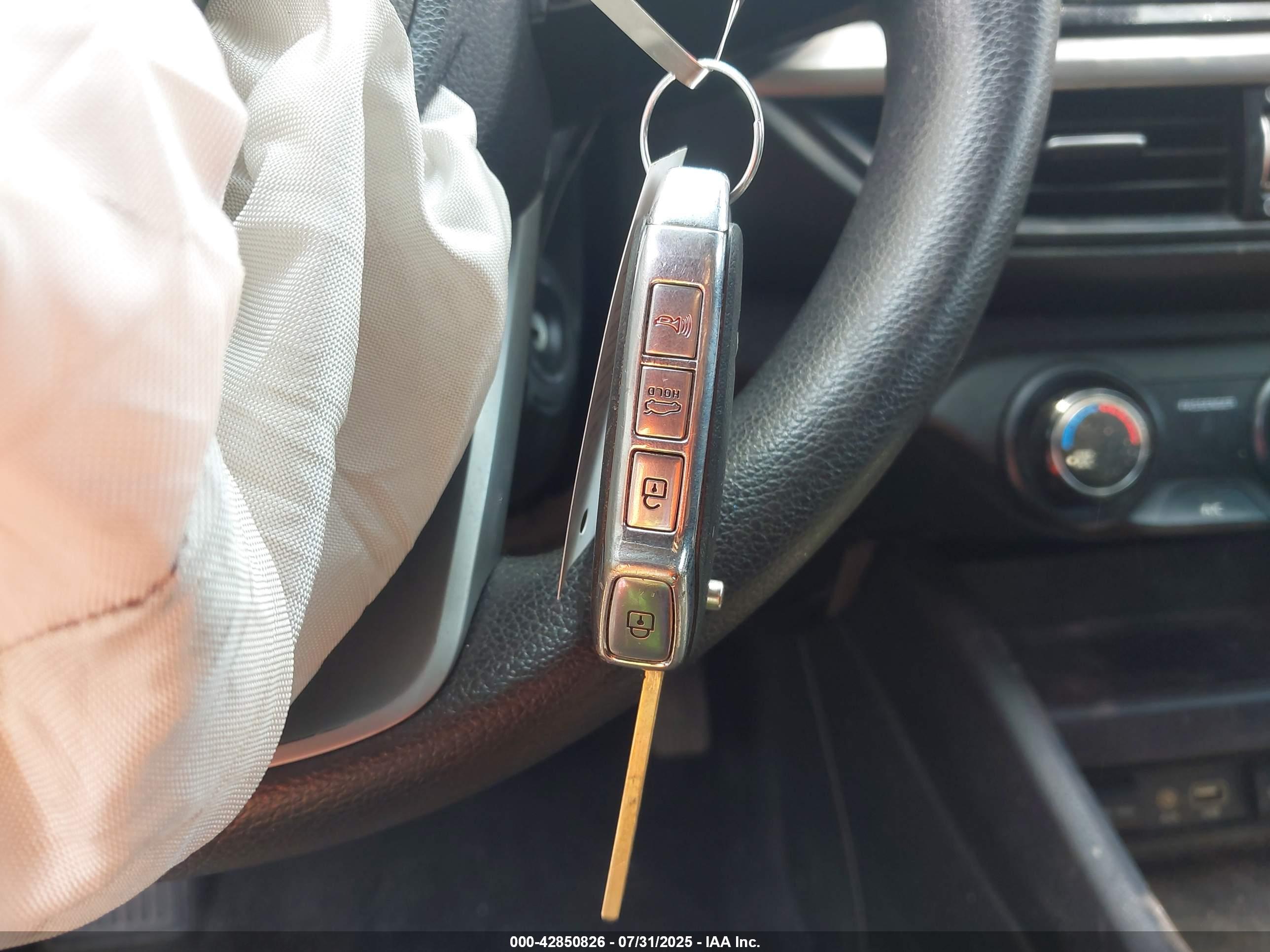 KIA FORTE image 11