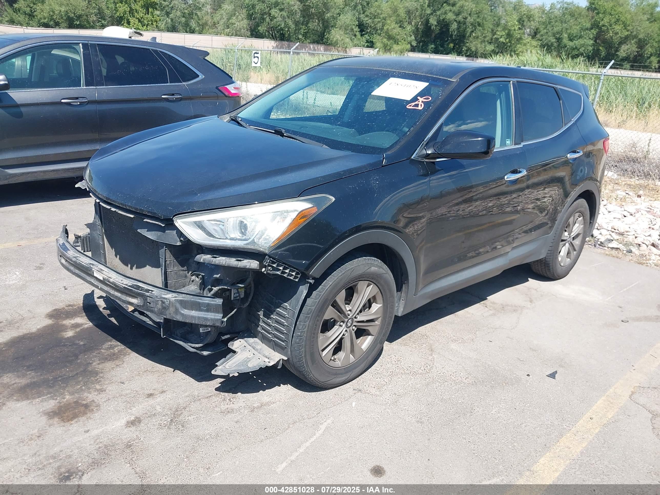 HYUNDAI SANTA image 2
