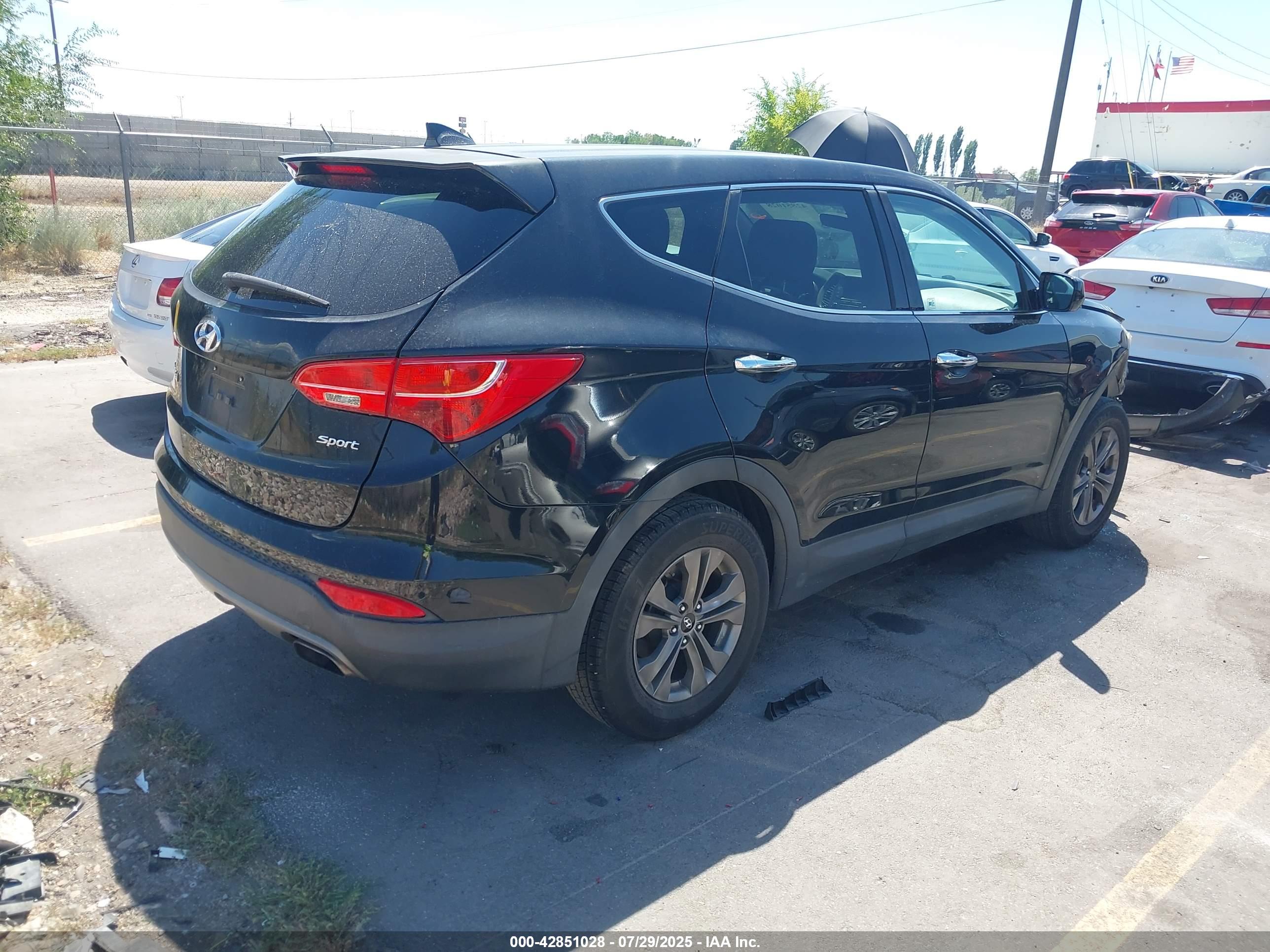 HYUNDAI SANTA image 4