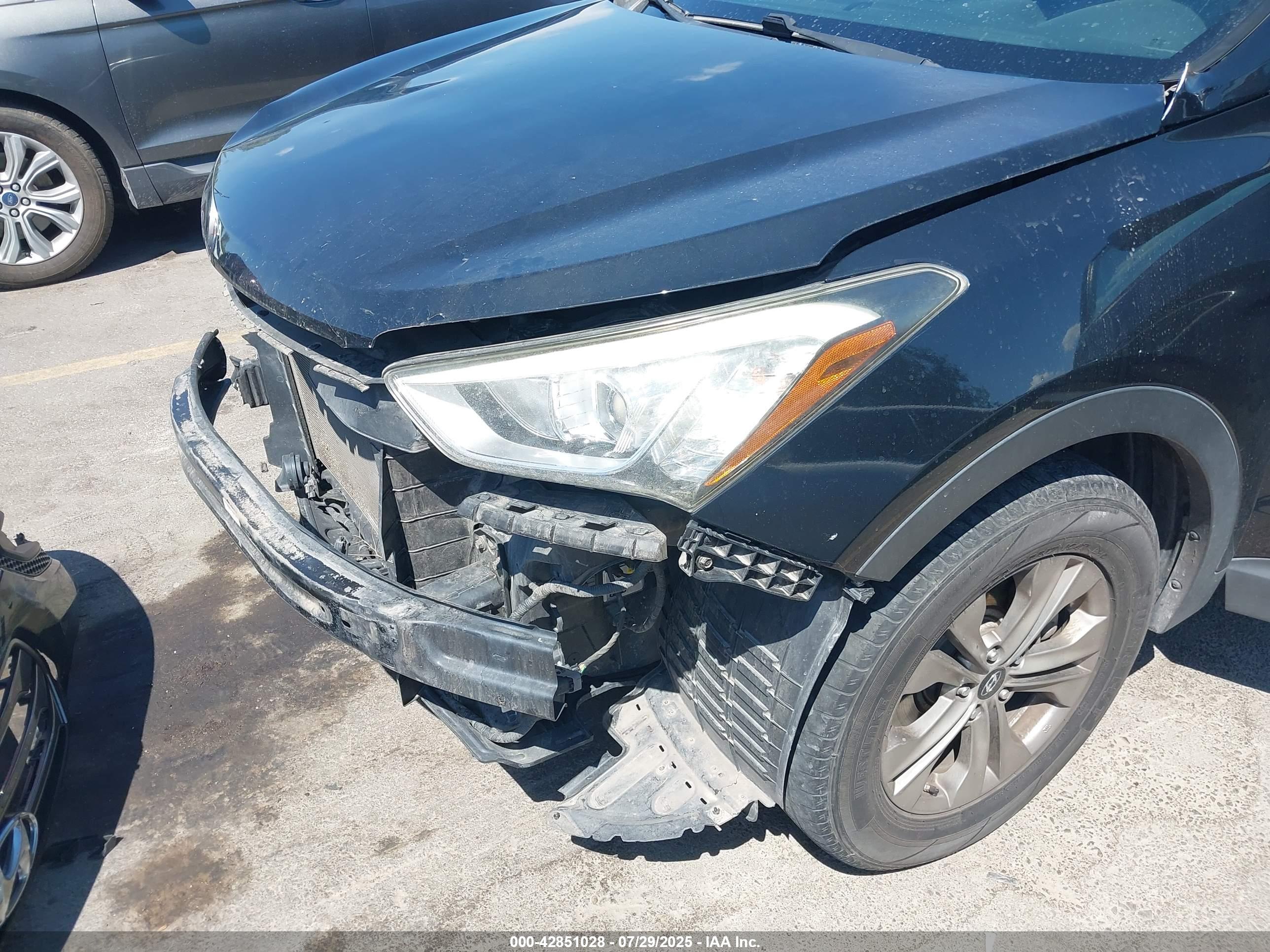 HYUNDAI SANTA image 6