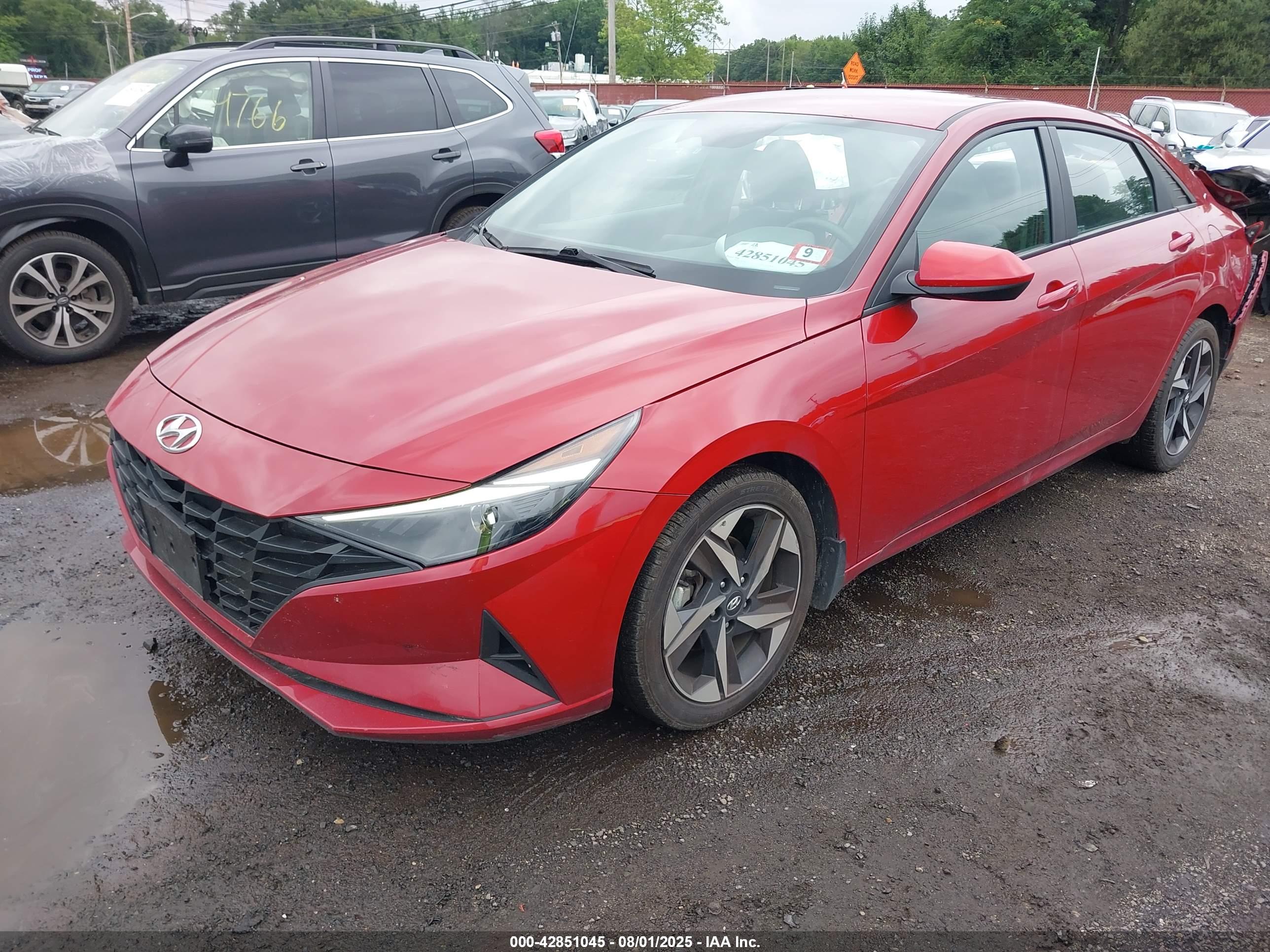 HYUNDAI ELANTRA image 2