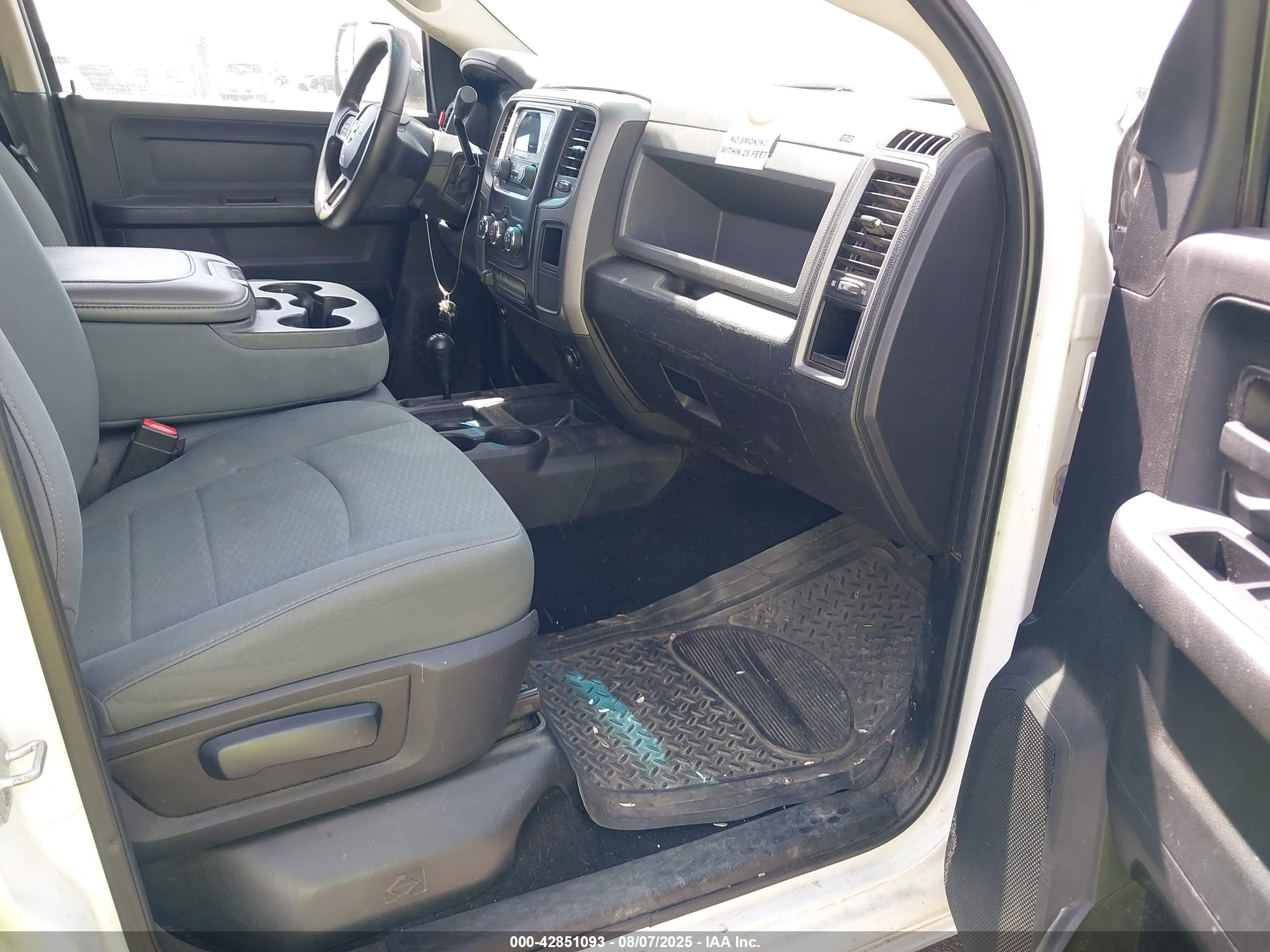 RAM 2500 image 5