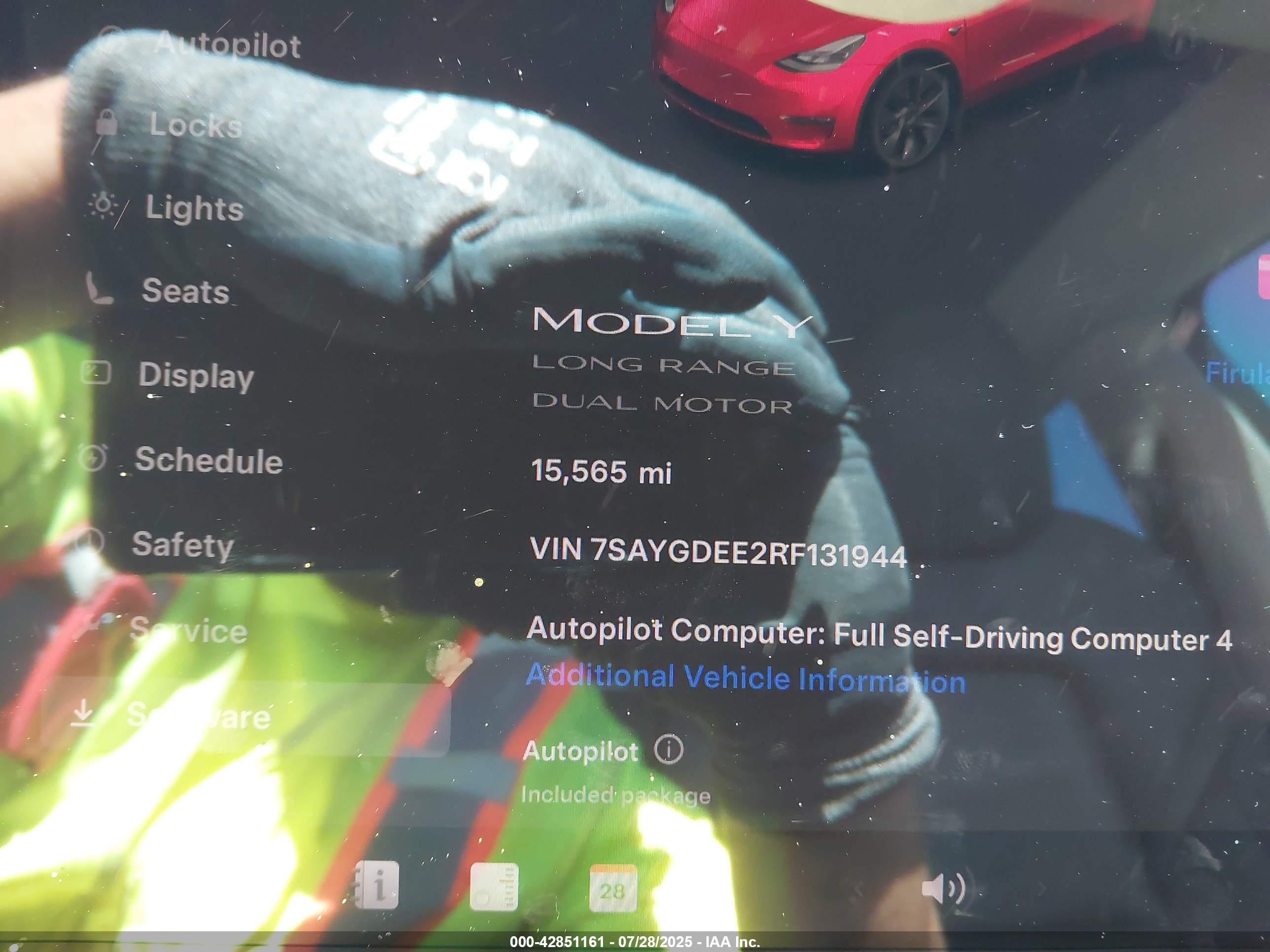 TESLA MODEL image 7