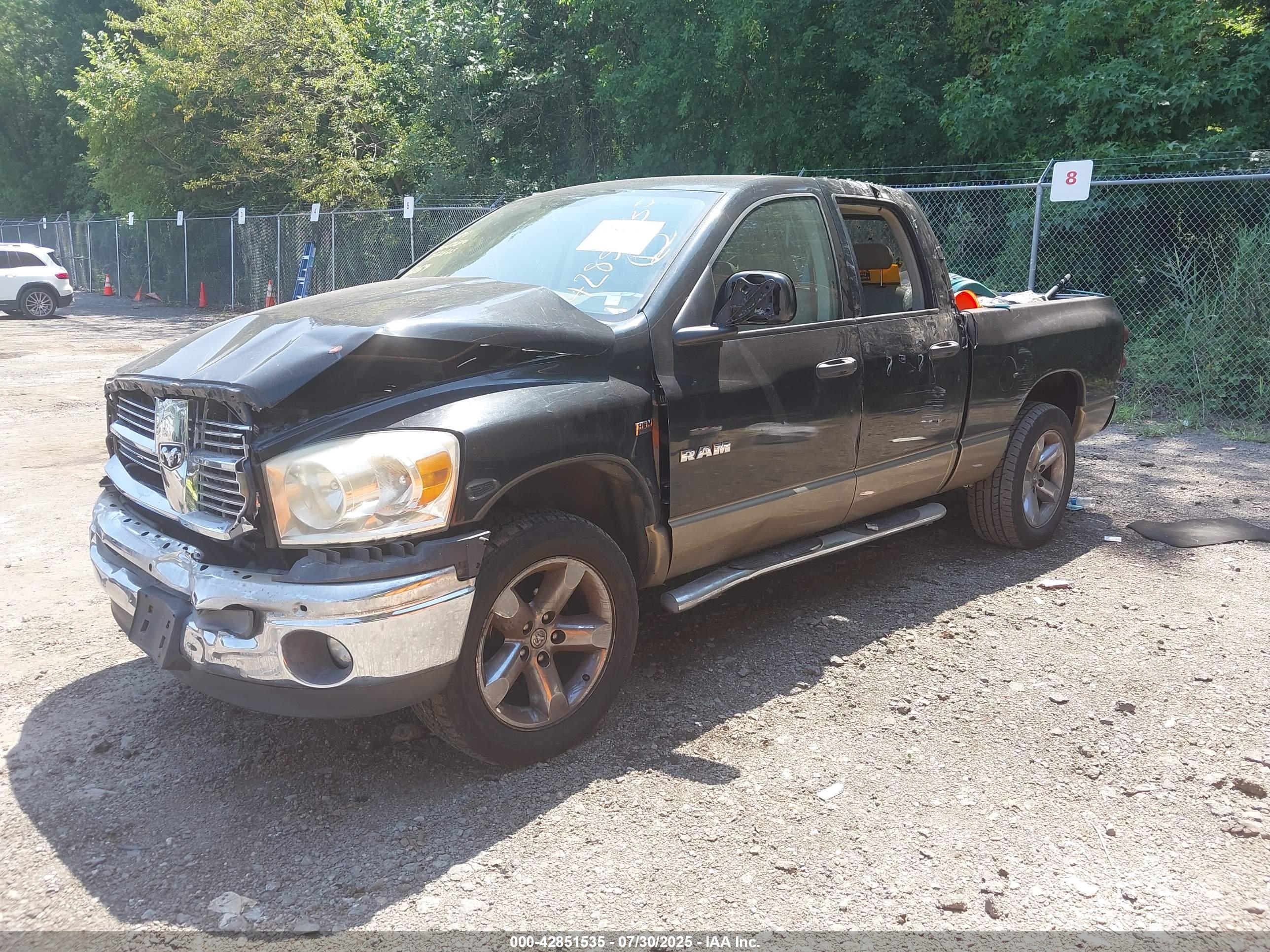 DODGE RAM image 2