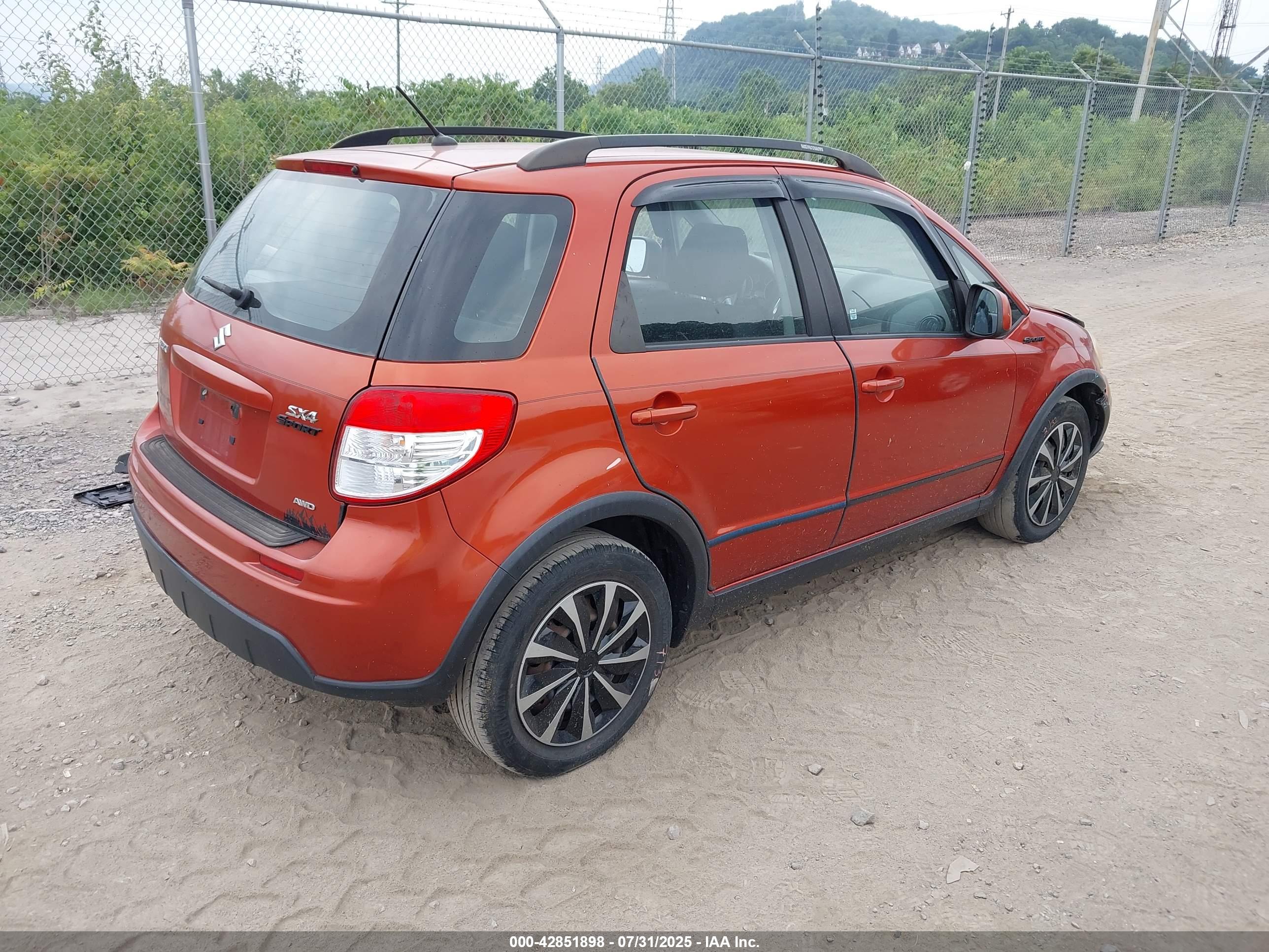 SUZUKI SX4 image 4