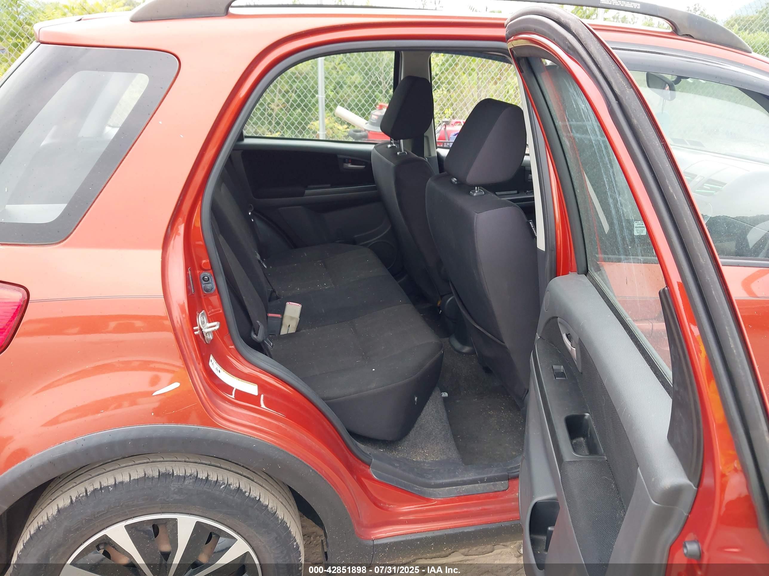 SUZUKI SX4 image 8