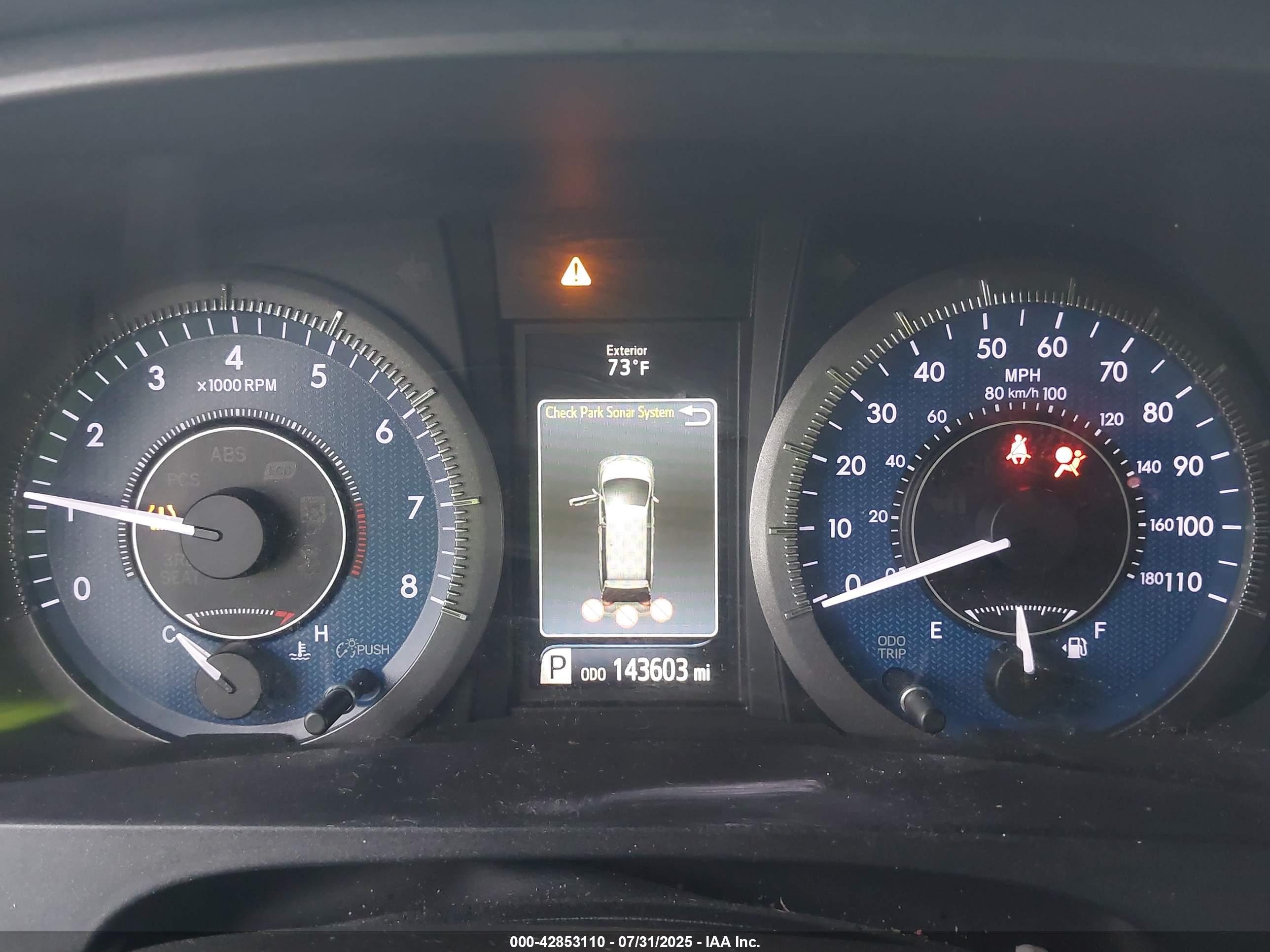 TOYOTA SIENNA image 7